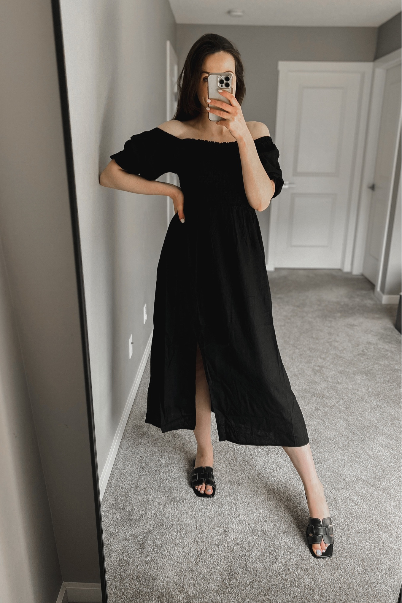 Perfect linen dress for Summer 🖤☀️ 

#LTKsalealert #LTKunder100 #LTKSeasonal