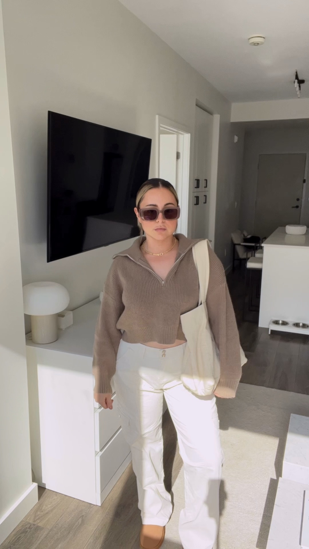 Everyday Fall Outfit 🤎🍂 Stephaniemacedo.com to shop the tote 

#LTKmidsize #LTKSeasonal #LTKVideo