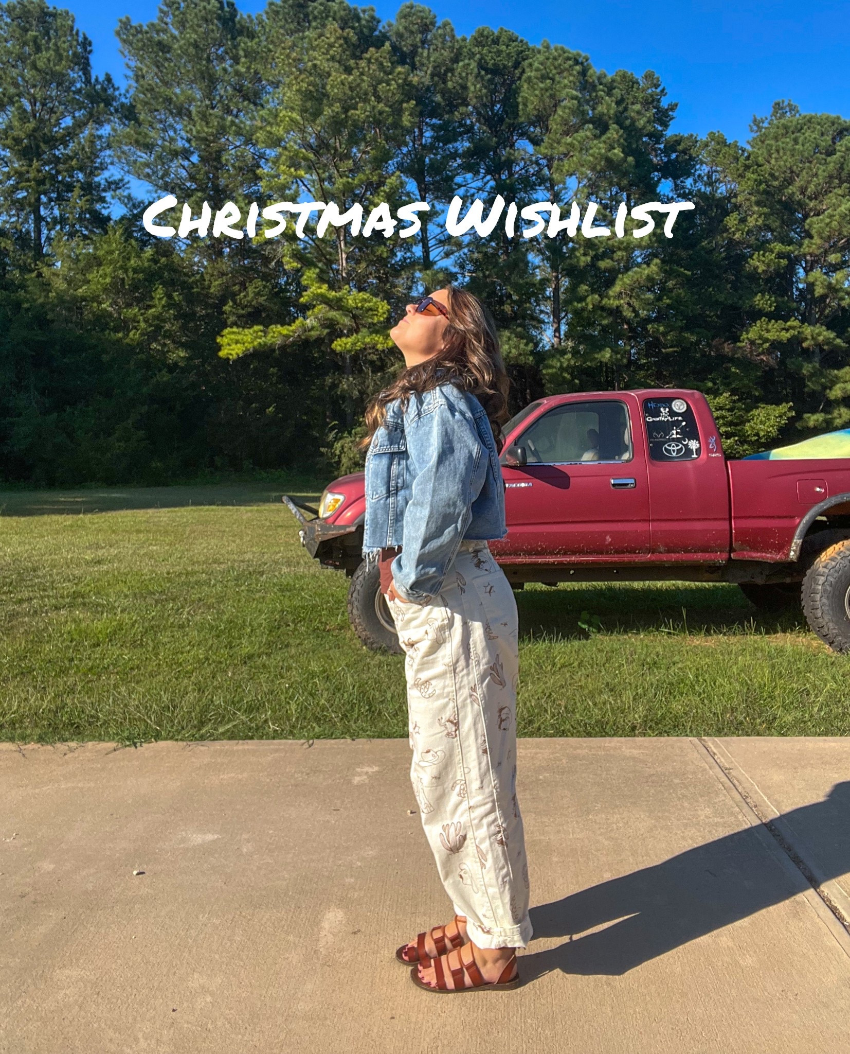 A few things on my wishlist this Christmas 😍

#LTKHoliday #LTKGiftGuide #LTKCyberWeek