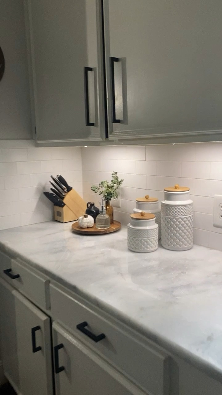 Rechargeable under cabinet lighting + other kitchen accessories 