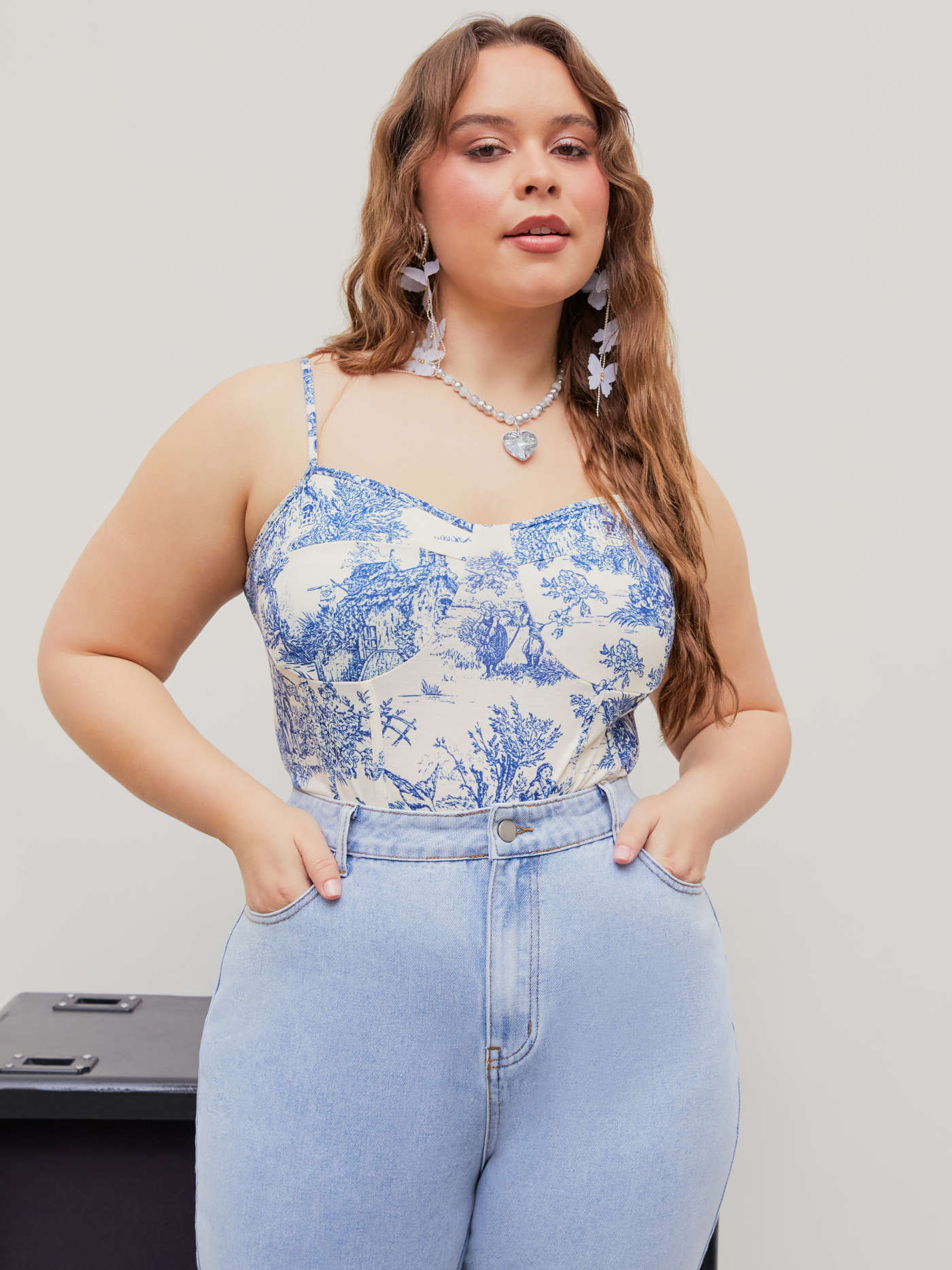Toile de Jouy Bodysuit Curve & Plus | Cider