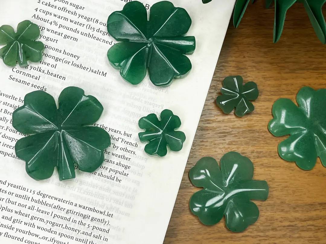 1.8'' Natural carved Aventurine Four Leaf Clover,Quartz crystal,crystal Four Leaf Clover,Crystal ... | Etsy (US)