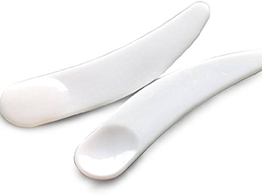 Onwon 100 PCS Mini Curved Cosmetic Scoop Makeup Mask Plastic Spoon (White) | Amazon (US)