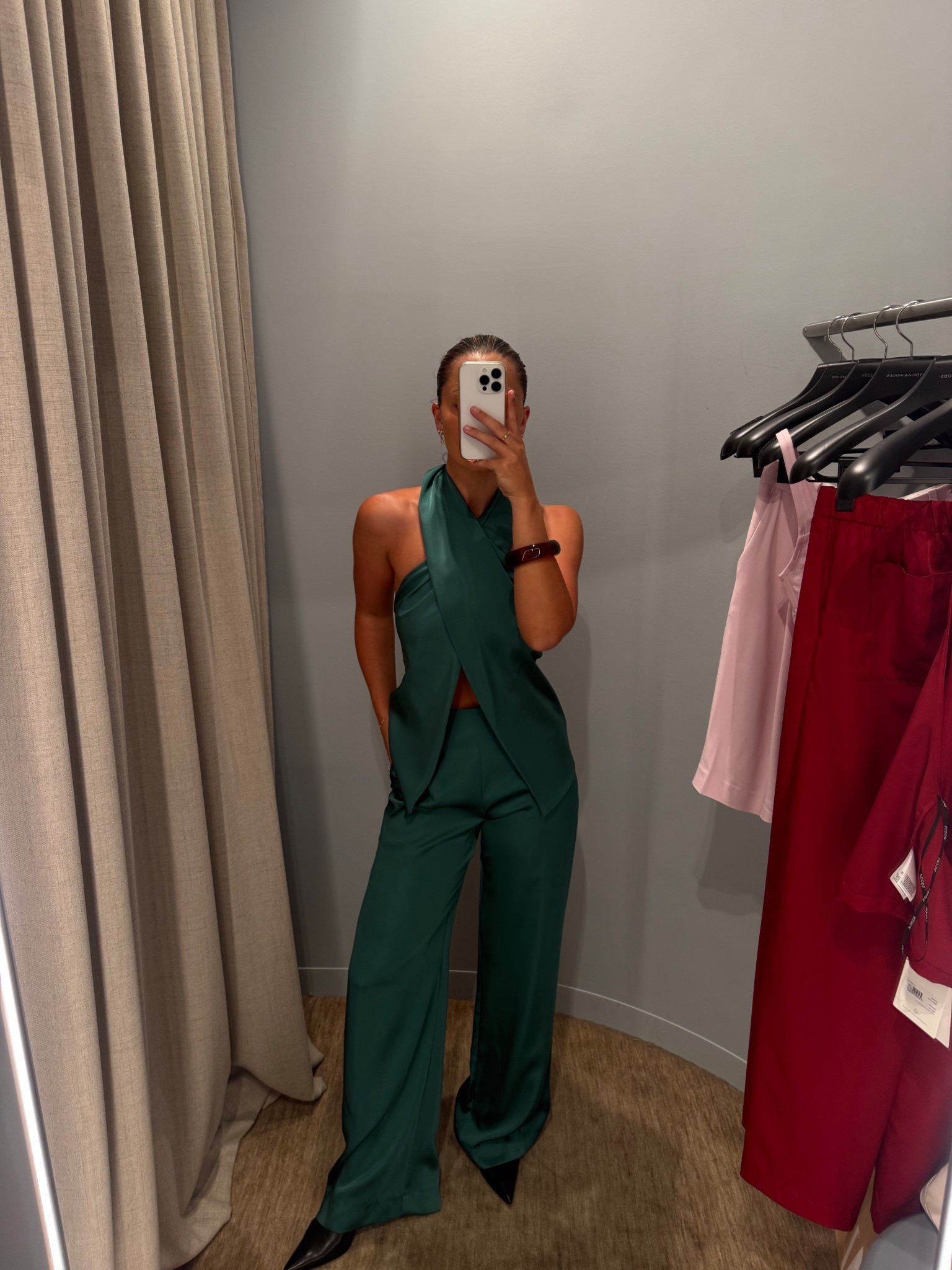 VIK and Woods nailed it with this two piece pant set! True to size wearing a 0 in both top and pants! 

#LTKsummer #LTKstyletip #LTKspring