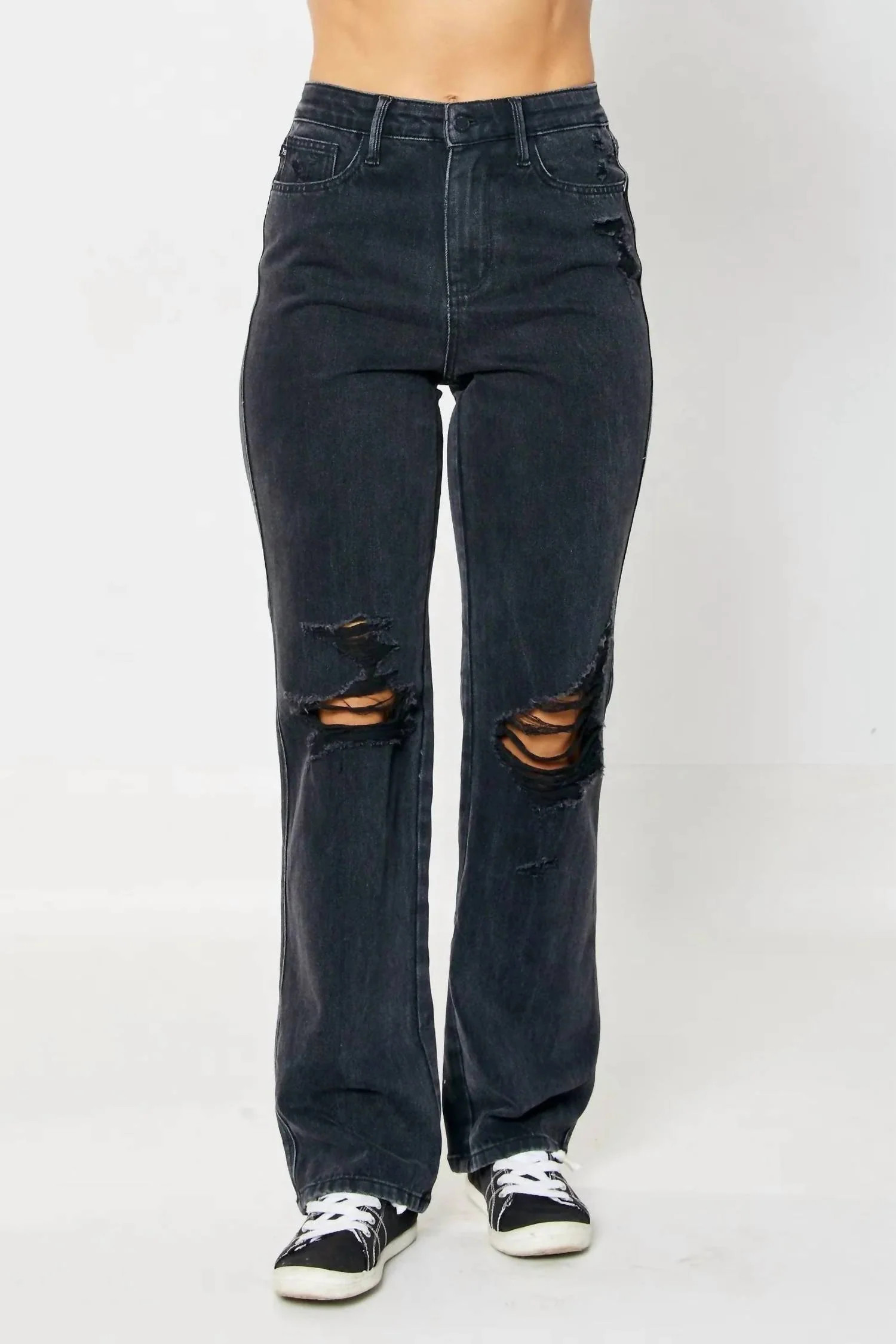Rigid Magic 90's Straight Leg Jean In Black | Shop Simon