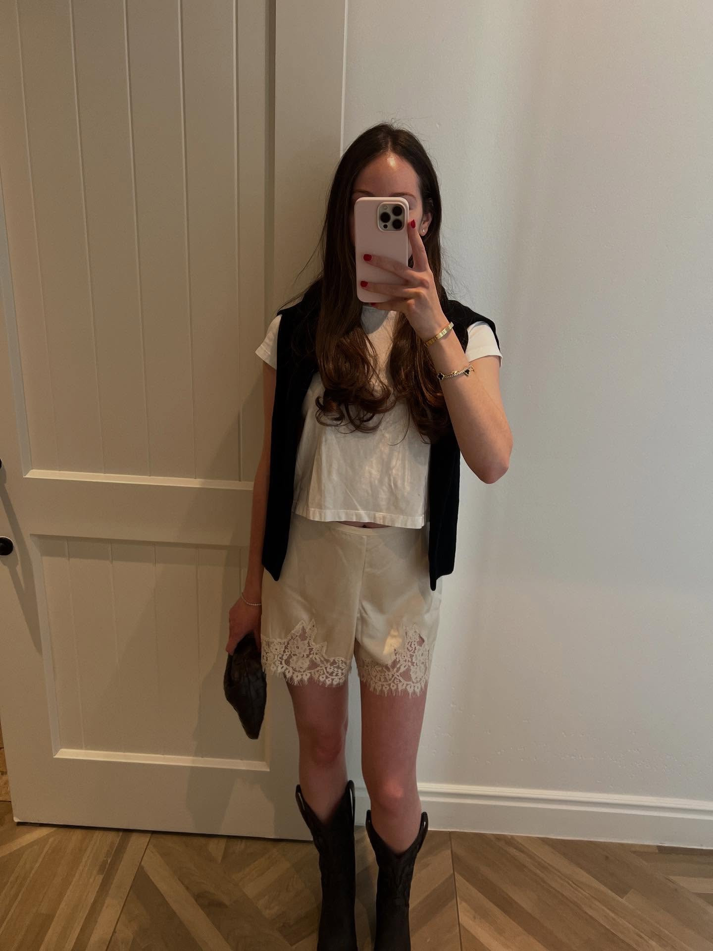 Outfits of the week!

Fall outfits, fall outfit

#LTKSeasonal #LTKStyleTip #LTKFindsUnder100