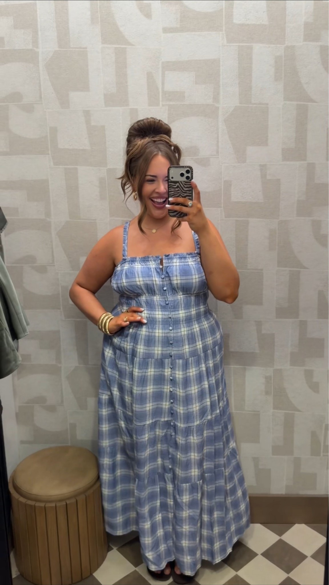 Wearing a size large!

#LTKCon #LTKMidsize #LTKPlusSize