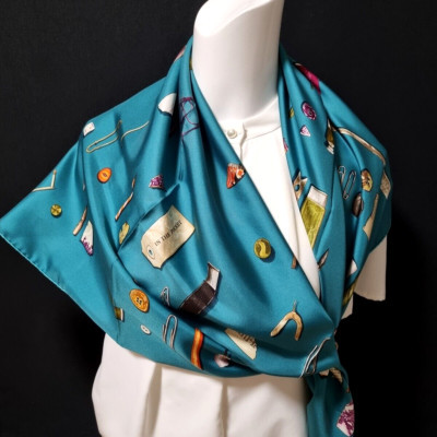 RARE VINTAGE HERMES Silk Scarf "IN THE POCKET" Carre 90 by Leigh P Cook  | eBay | eBay US