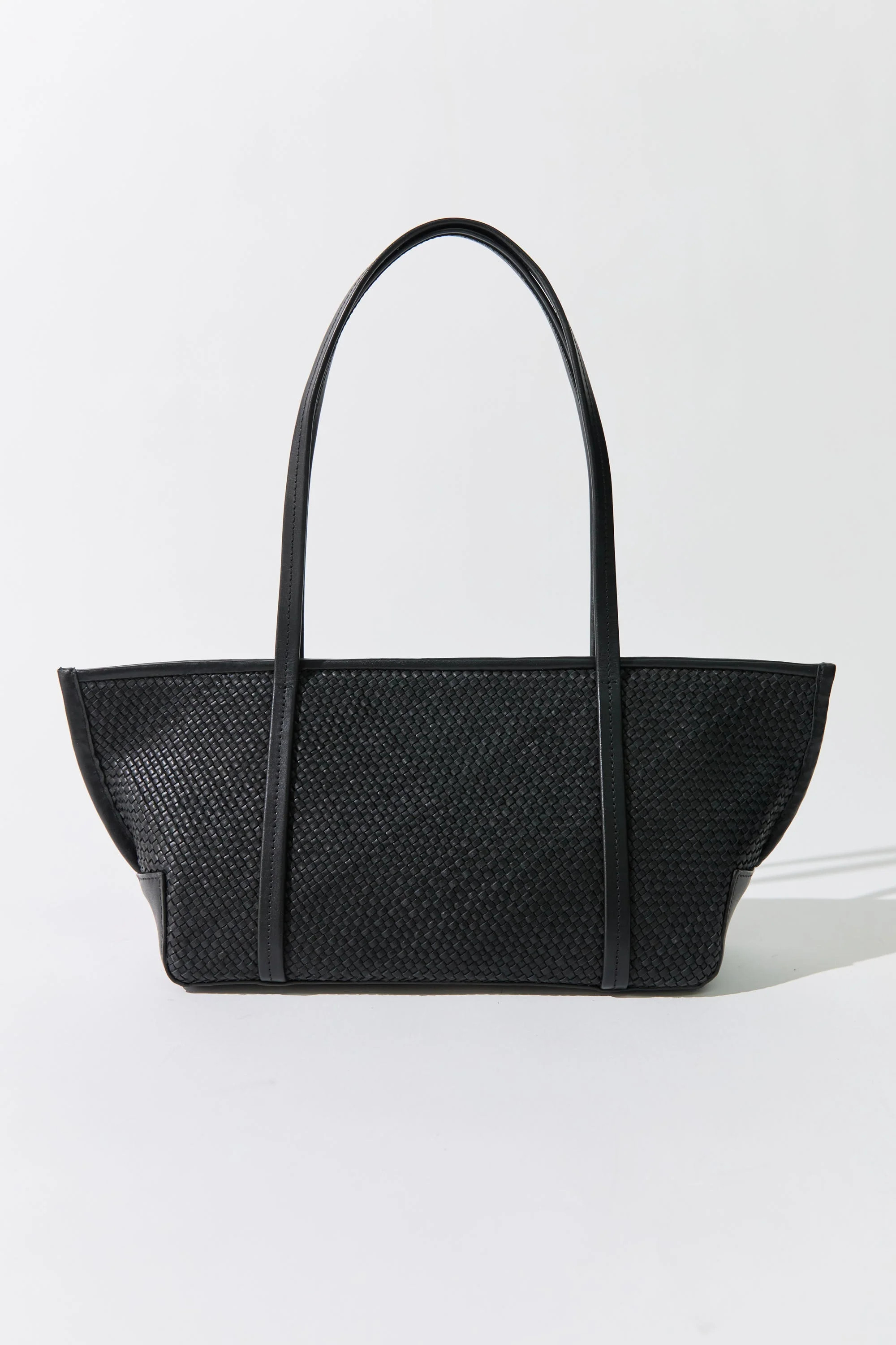 Woven Slim Bateau Tote - Black | St. Agni (US, UK, EU)