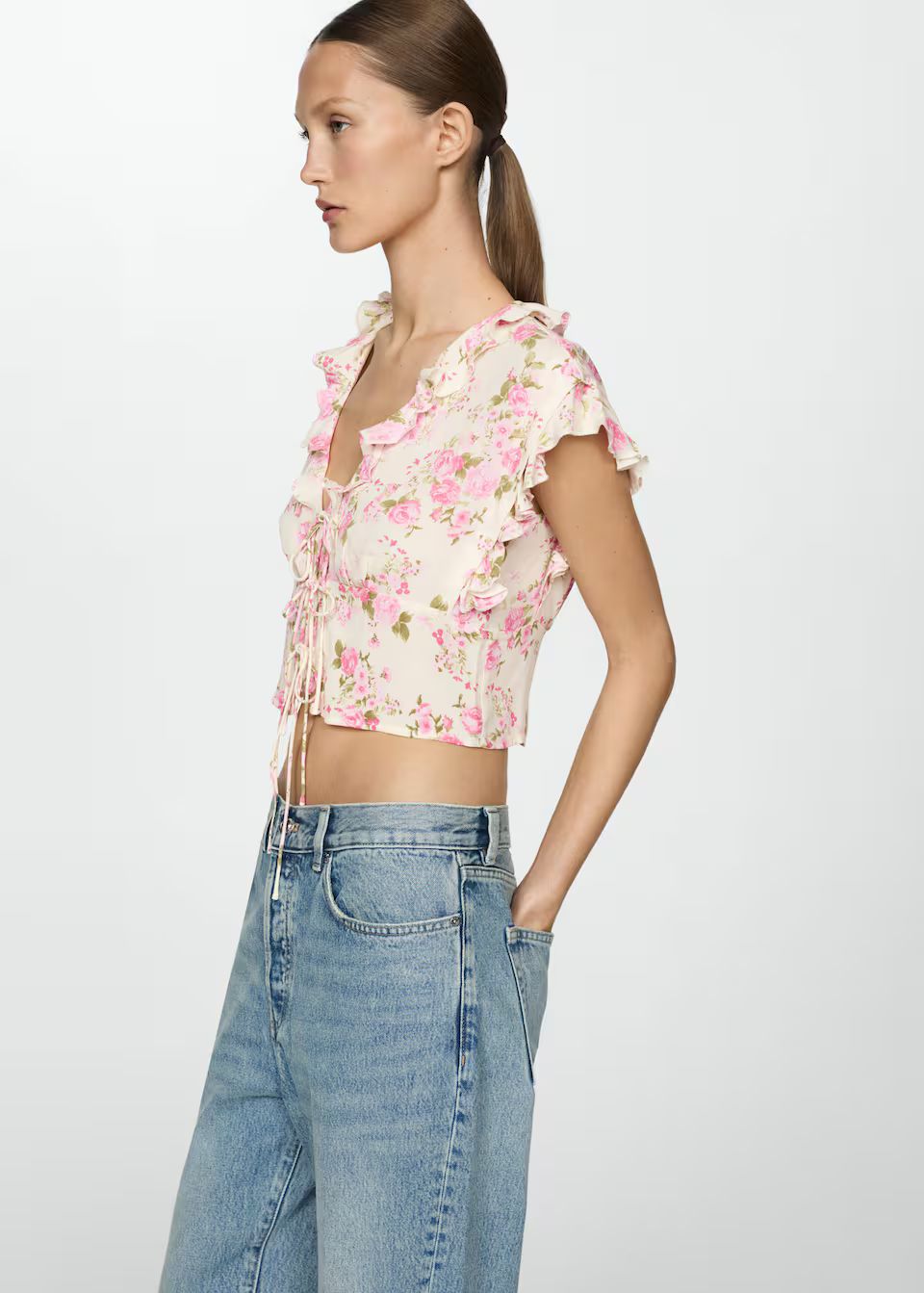 Floral blouse with bow closure | MANGO (US)