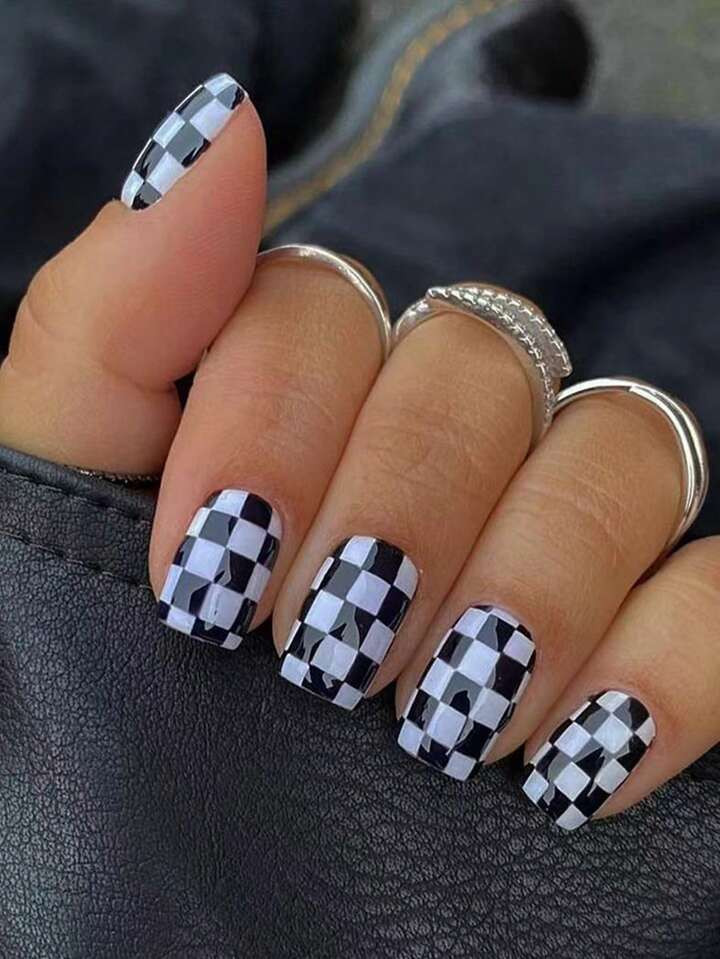 24pcs Plain And Fresh Black And White Grids Short Square False Nails, Removable And Detachable, W... | SHEIN