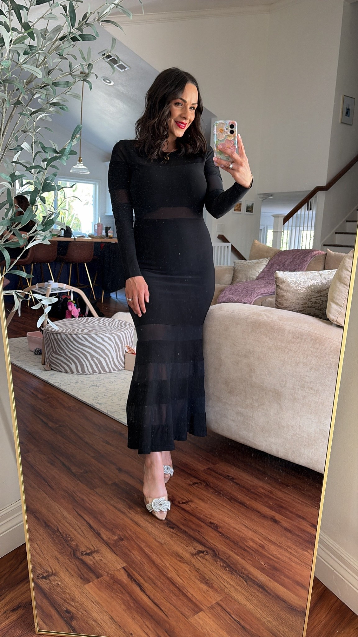 Loving this date night look. A classic LBD.🖤

#LTKspring #LTKBeauty #LTKmomlife