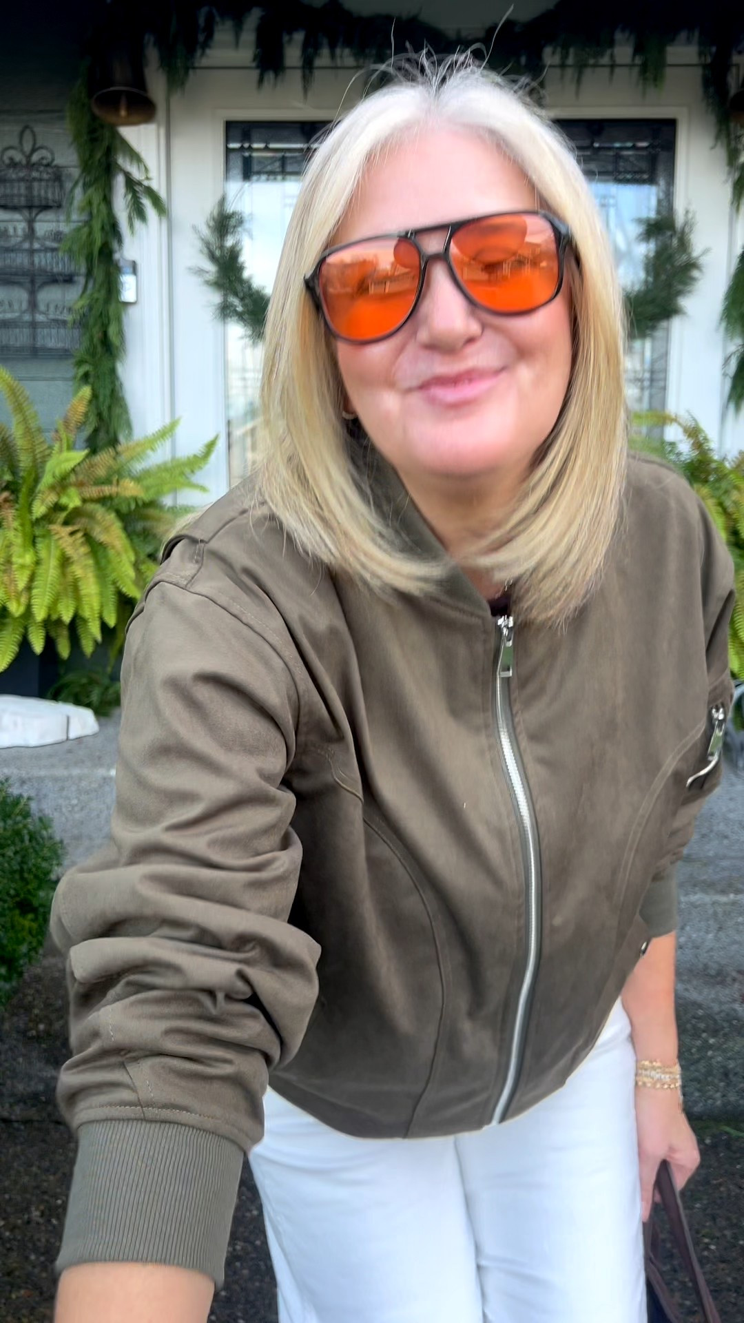 Saturday errands! 
My cute bomber is on sale under $40!! Linked some white barrel jeans to o!

#LTKOver40 #LTKFindsUnder50 #LTKCyberWeek