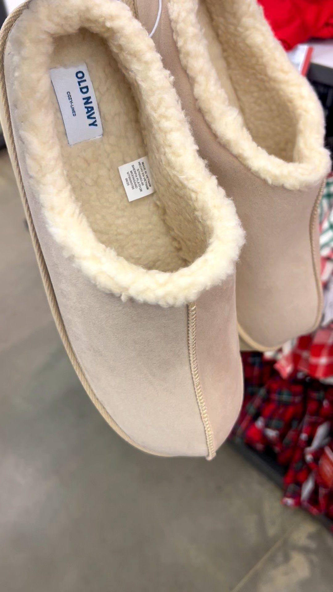 Cozy slippers that remind me of my uggs. Since they were marked down I thought it would be a great addition to my fall sleepwear and cute to lounge in around the house. Of course my daughter also wanted a pair so we could match.

#LTKShoeCrush #LTKKids #LTKStyleTip