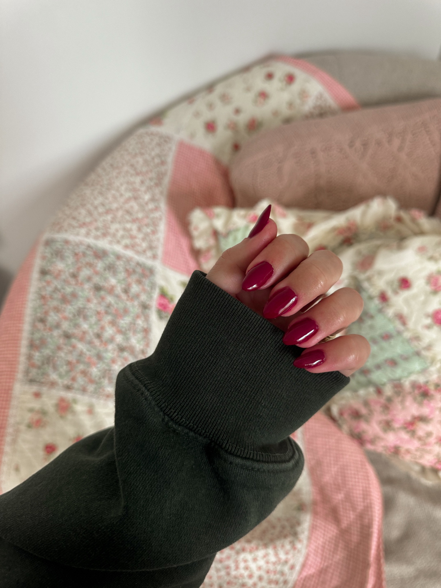 Wine red nail color! This shade is perfect for fall 🍷

#LTKFallSale #LTKBeauty #LTKSeasonal
