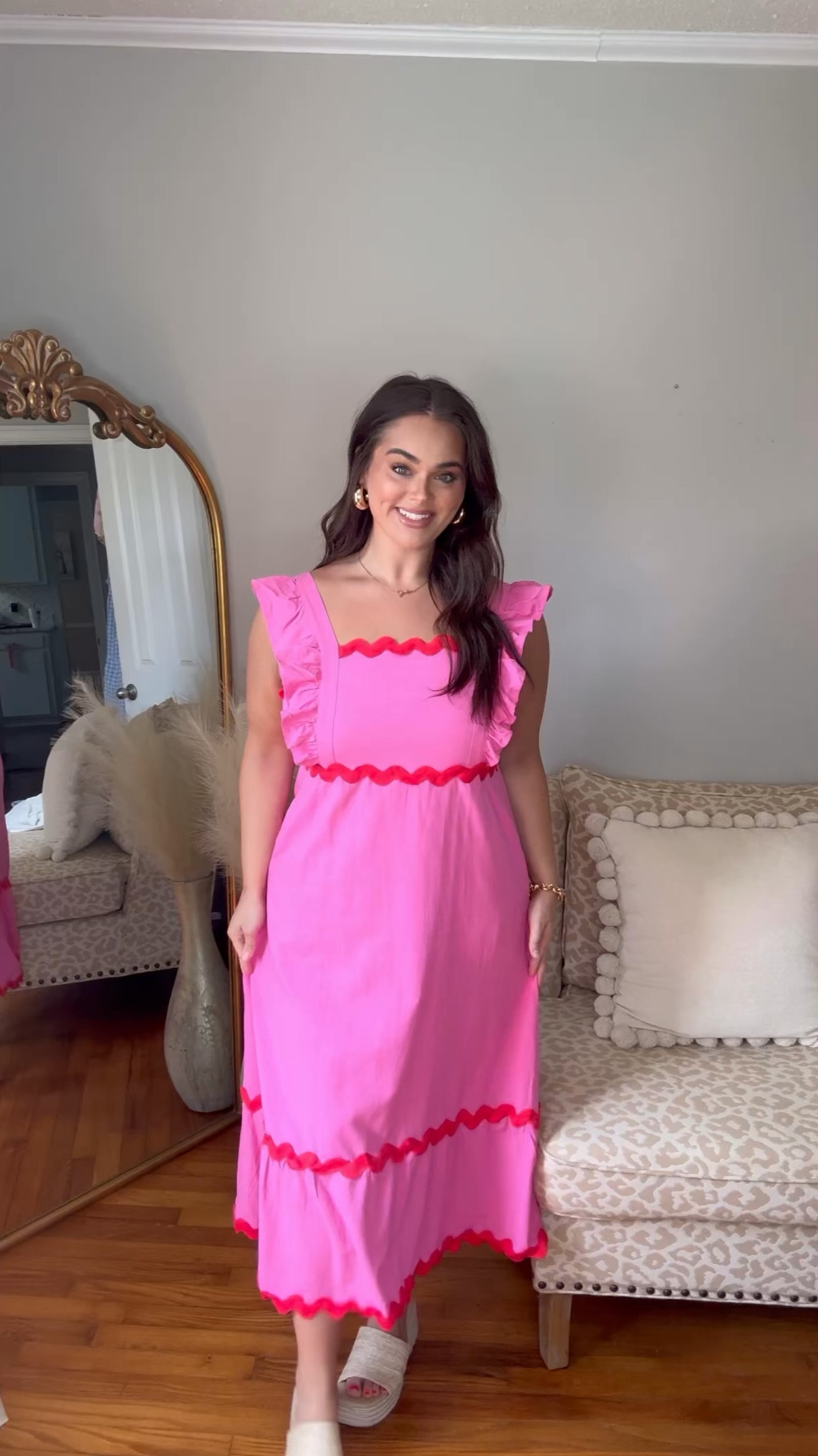 All of these dresses are going to be perfect for the classroom or a work place!! Teacher dresses were what’s me favorite thing to shop for so I had to make sure I still did that for yall 🤍 wearing a size Large in all of them! 

Back to school, teacher, teacher dresses, work, work wear, work outfits, teacher outfits

#LTKMidsize #LTKBacktoSchool #LTKStyleTip