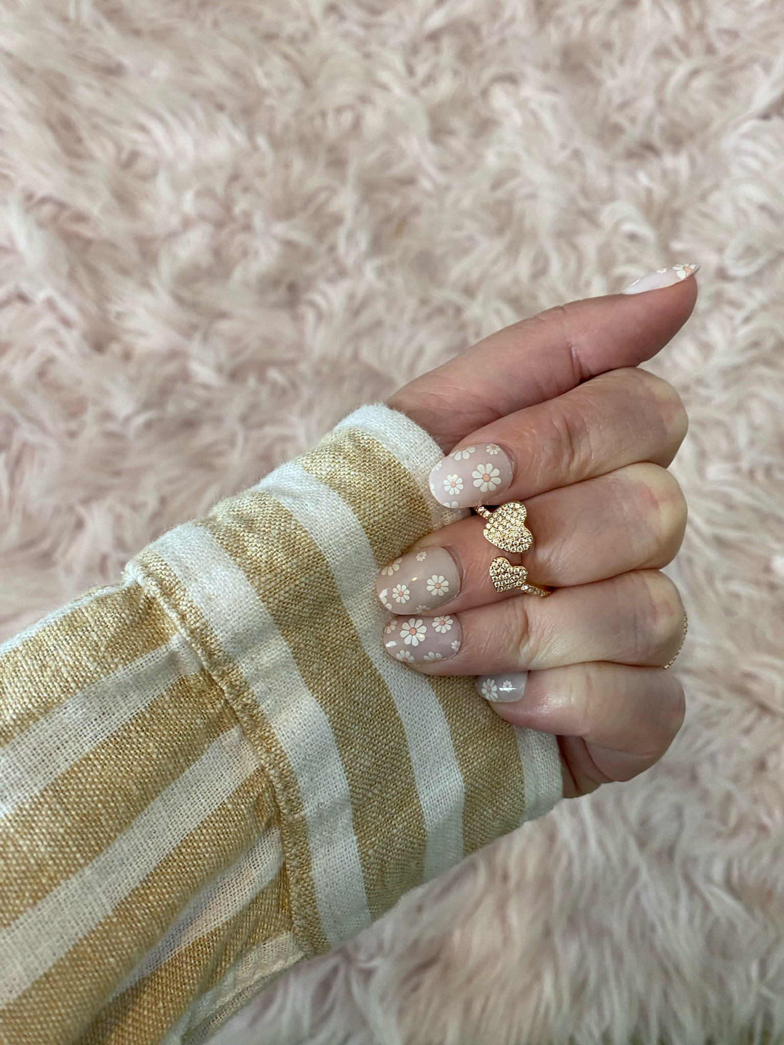 Kate spade ring
Heart ring
Rose gold ring
Olive and June
Flower nails
Presson nails
Linen shirt
Striped shirt

#LTKsalealert #LTKstyletip #LTKbeauty