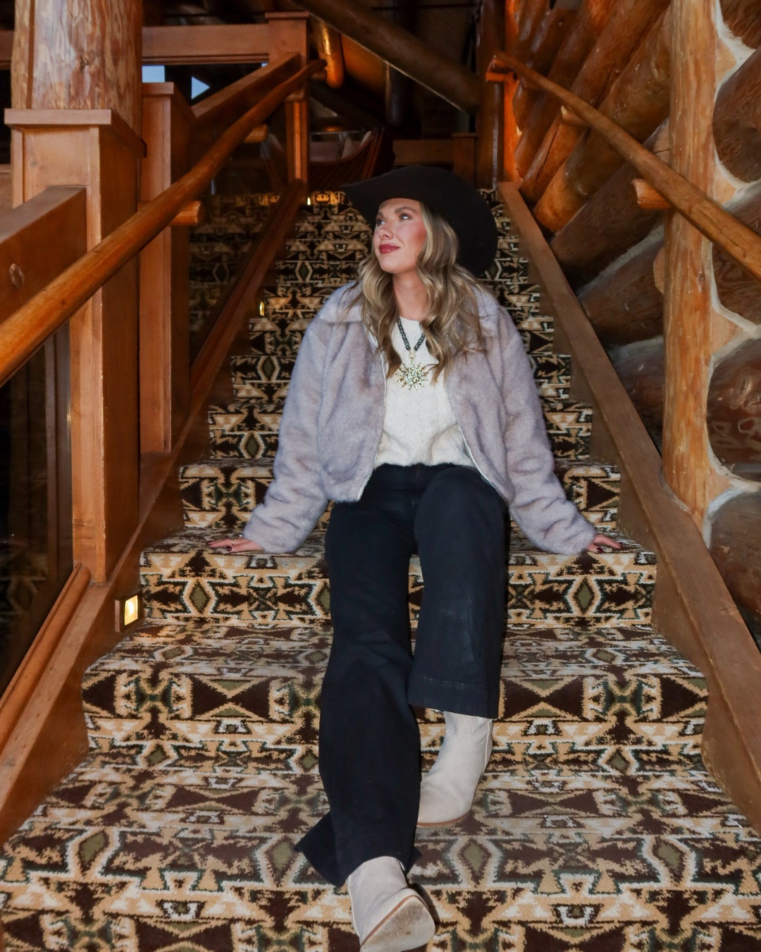 Date night in telluride! Obsessed with this fur jacket! & my new hat!! 

#LTKHoliday #LTKSeasonal #LTKGiftGuide