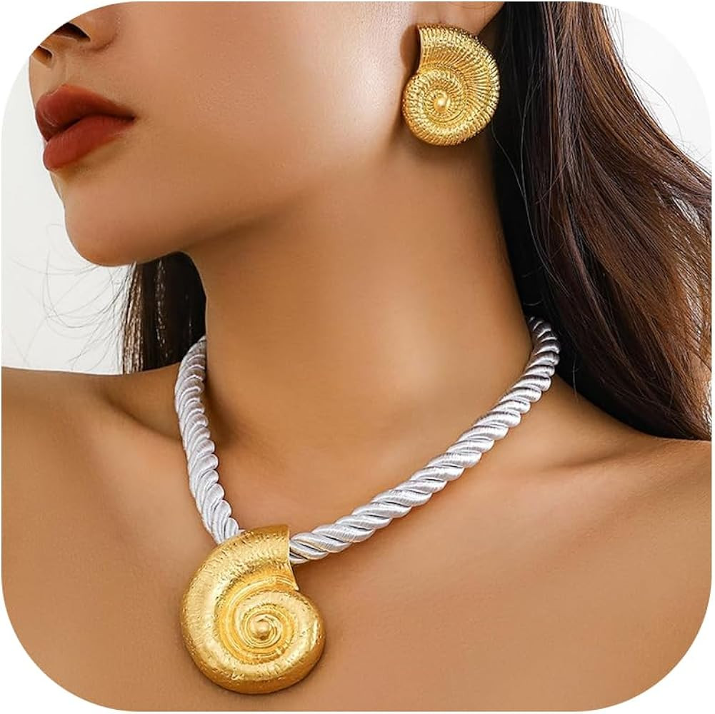 YANCHUN Conch Shell Necklace for Women Gold Shell Necklace Halloween Octopus Witch Costume Access... | Amazon (US)