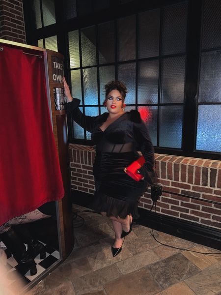 Plus size black dress Valentine’s Day outfit red lipstick plus size fashion 

#LTKstyletip #LTKmidsize #LTKplussize