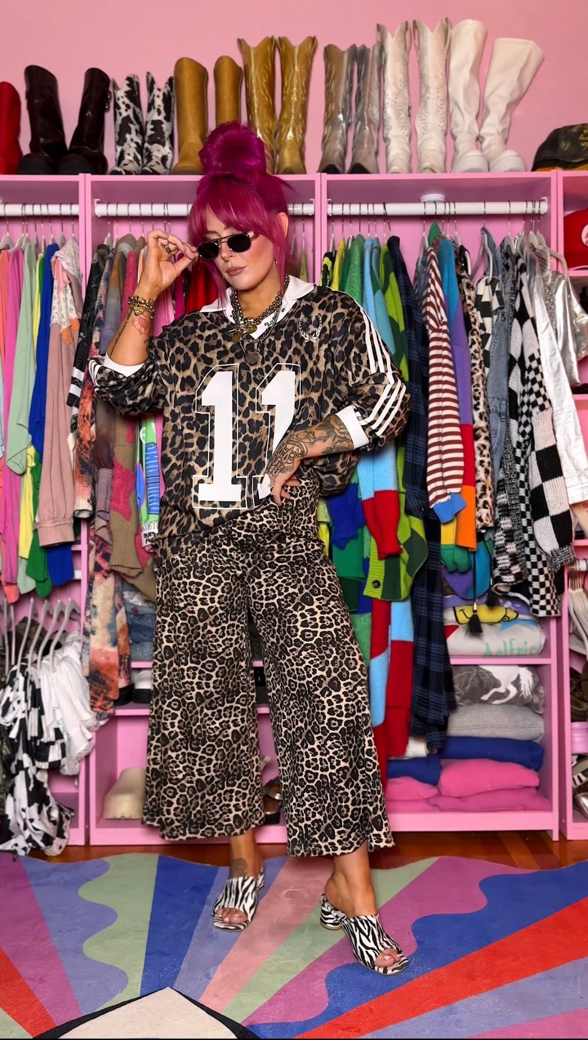 discount code “peyton” on wkndchasers ❤️‍🔥

#LTKootd #LTKMidsize #LTKSaleAlert