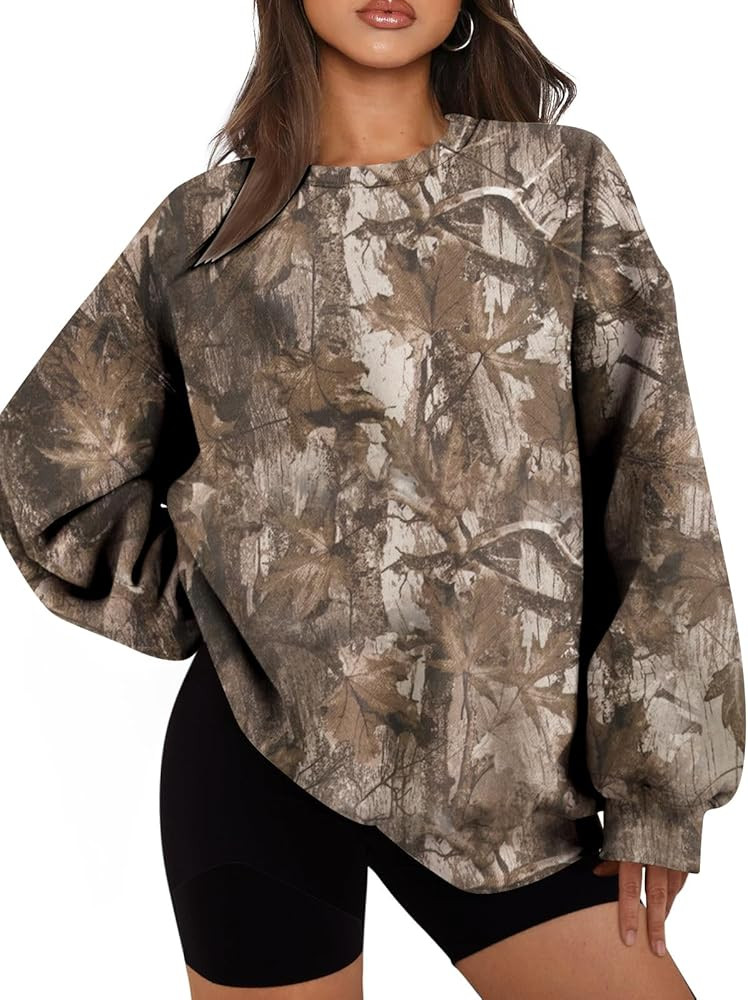 Camo Sweatshirt for Women Mens Oversized Fleece Camouflage Maple Leaf Crewnecks Pullover Tops Hun... | Amazon (US)