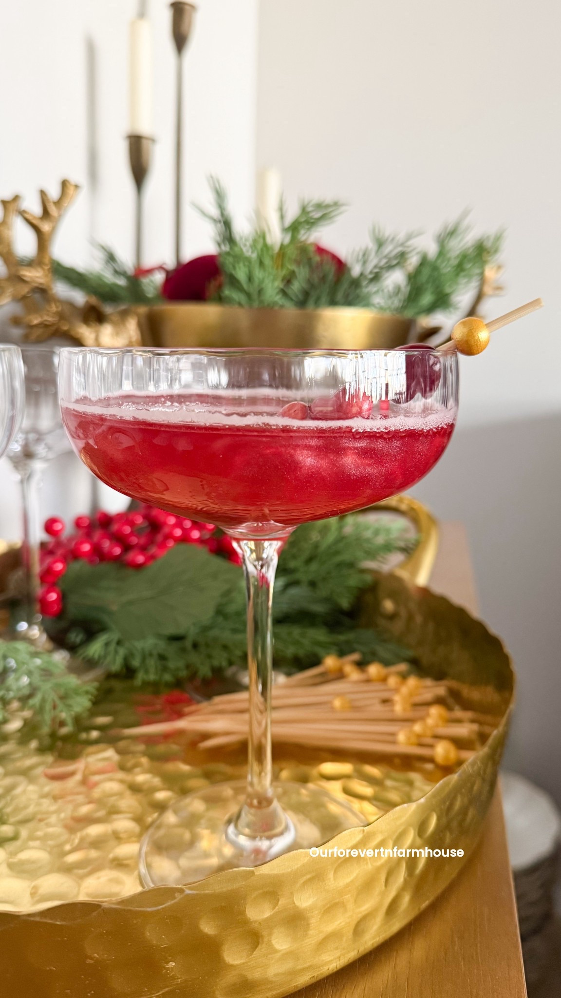 Cheers to celebrating in style 🥂
Obsessed with these Rose Garden Champagne Coupes from @villeroybochusa — they feel so luxe, yet are perfect for everyday celebrations too!

The fluted design catches the light beautifully, and they make every toast feel a little more special. ✨ Whether it’s a holiday gathering or a quiet night in, these are my new go-to.

#VilleroyBochUSA #RoseGardenCoupes #EntertainingWithStyle #LuxuryTableware

#LTKHoliday #LTKGiftGuide #LTKHome