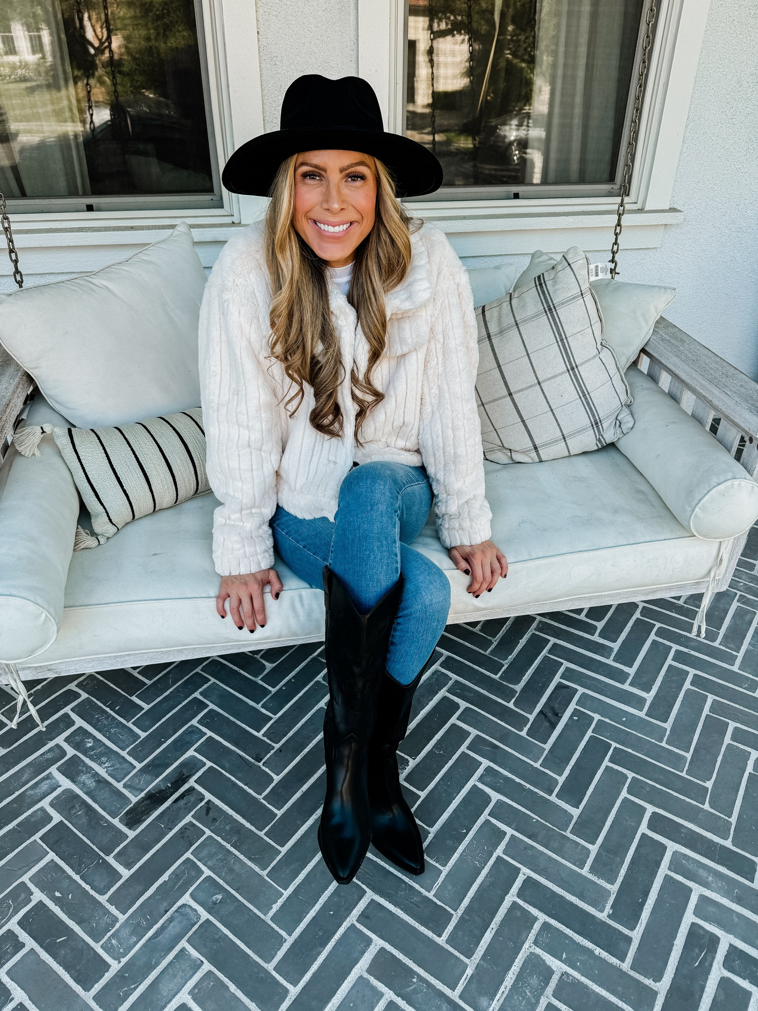 These $36 boots are the comfiest western boots we’ve ever worn!!! From @walmart 😍🐎👢✨ 

#walmartpartner #walmartfashion @walmartfashion @shop.ltk #liketkit 

#LTKFindsUnder50 #LTKStyleTip #LTKSeasonal