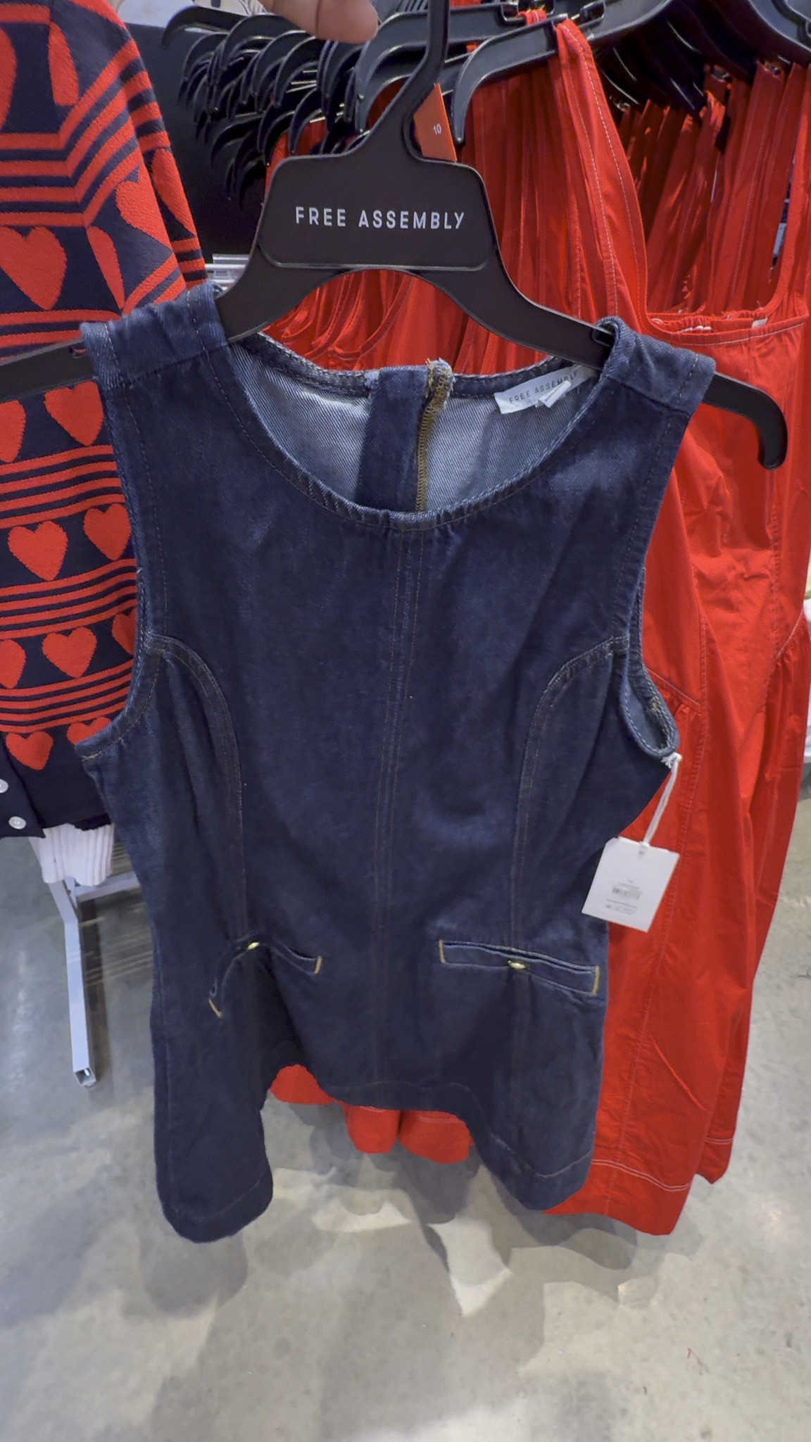 A cute denim dress for the office and happy hour.  Add a blazer or jacket to complete the look.

#LTKootd