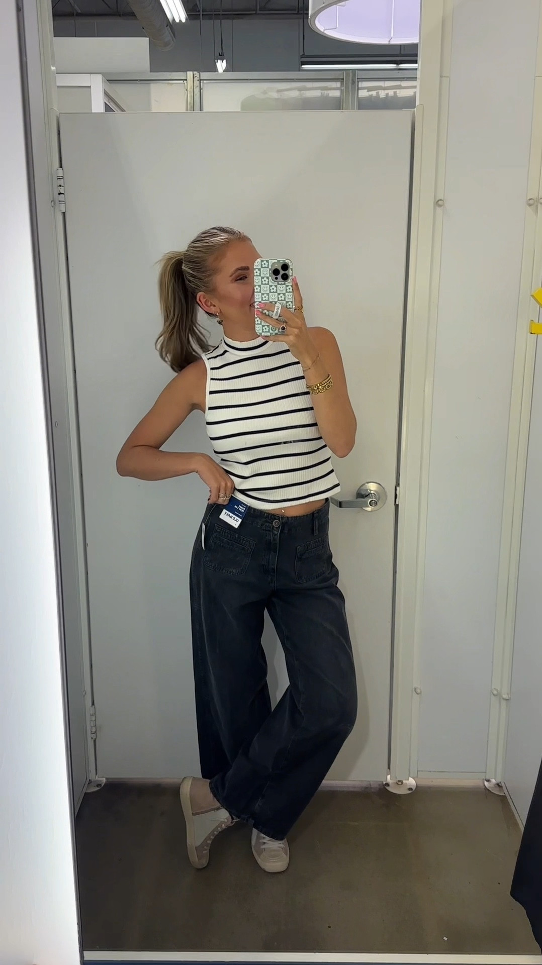 Great back-to-school outfit from Old Navy! Wearing a size 4 in the jeans and a small in the top. 

Back to School
Teacher Outfit 
Fall Finds
Old Navy 
Moreewithmo

#LTKSeasonal #LTKFindsUnder50 #LTKBacktoSchool