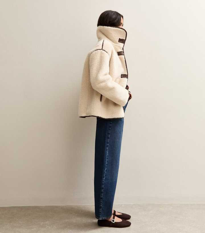 Cream Faux Fur Bonded Jacket | New Look | New Look (UK)