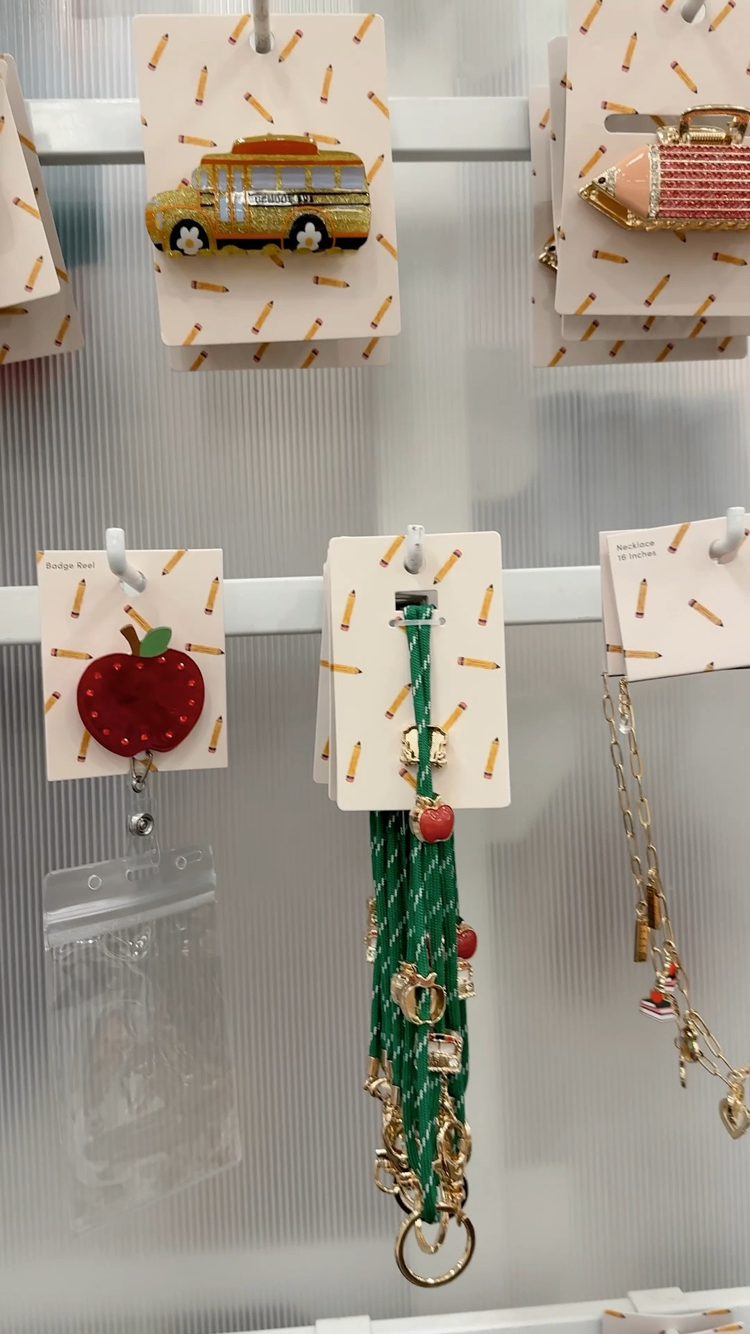 How cute are these back to school teacher accessories?!


Target finds, teacher accessories, back to school