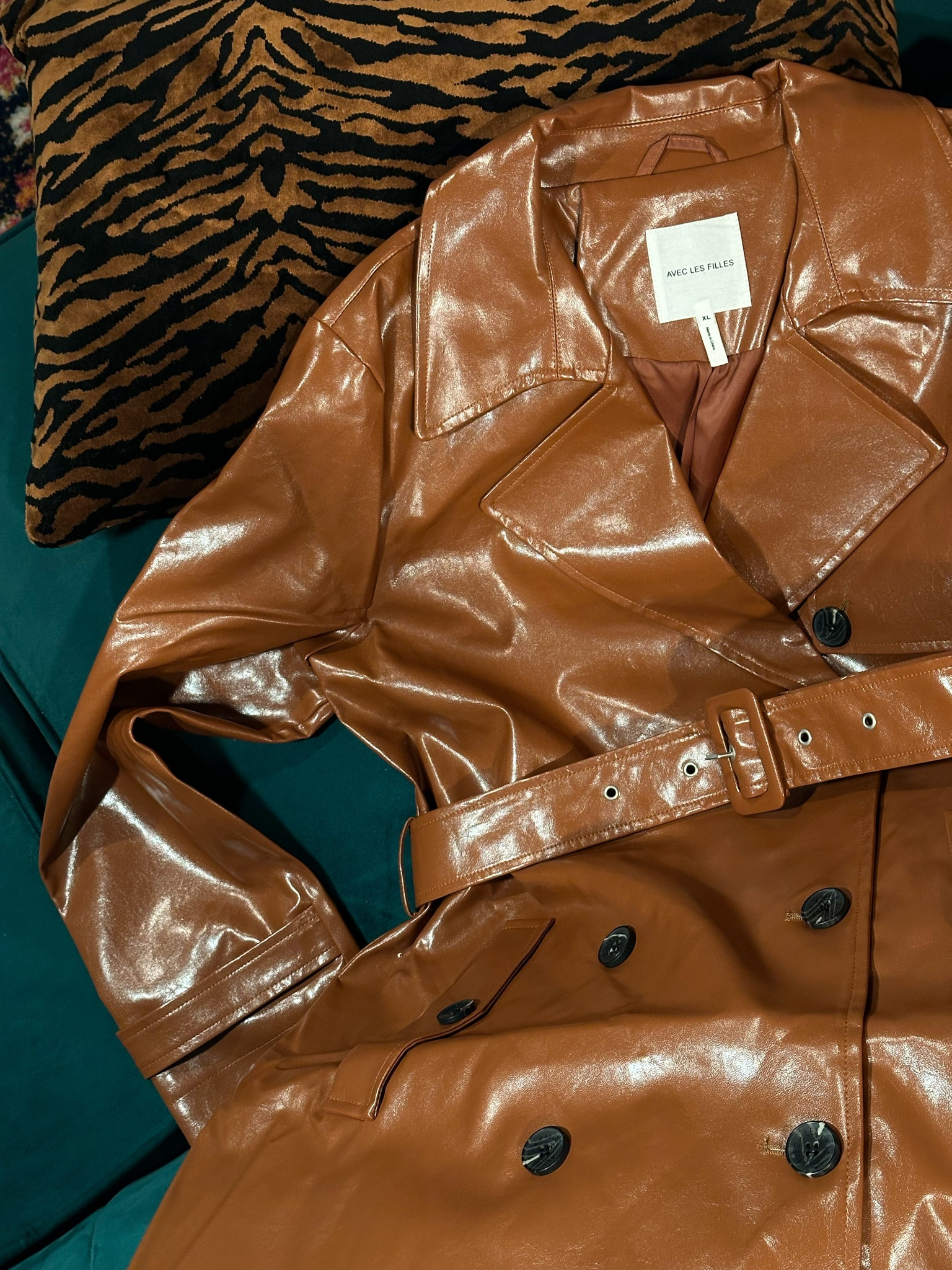 Leather trench of my dreams #AvecLesFilles #LeatherCoat #LeatherTrench #FallJacket