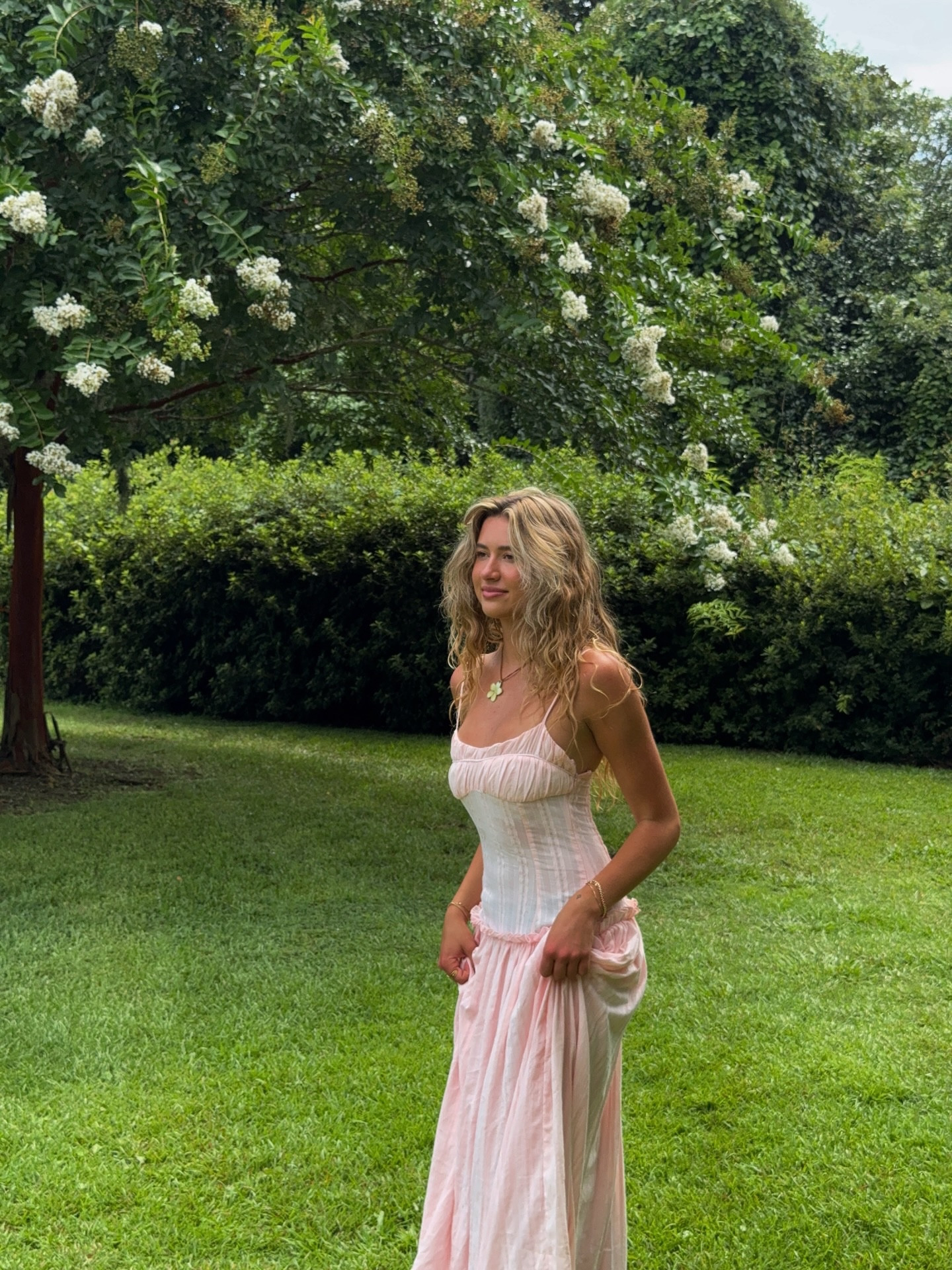 will be running around in nature all of august 🌿🧺🍒