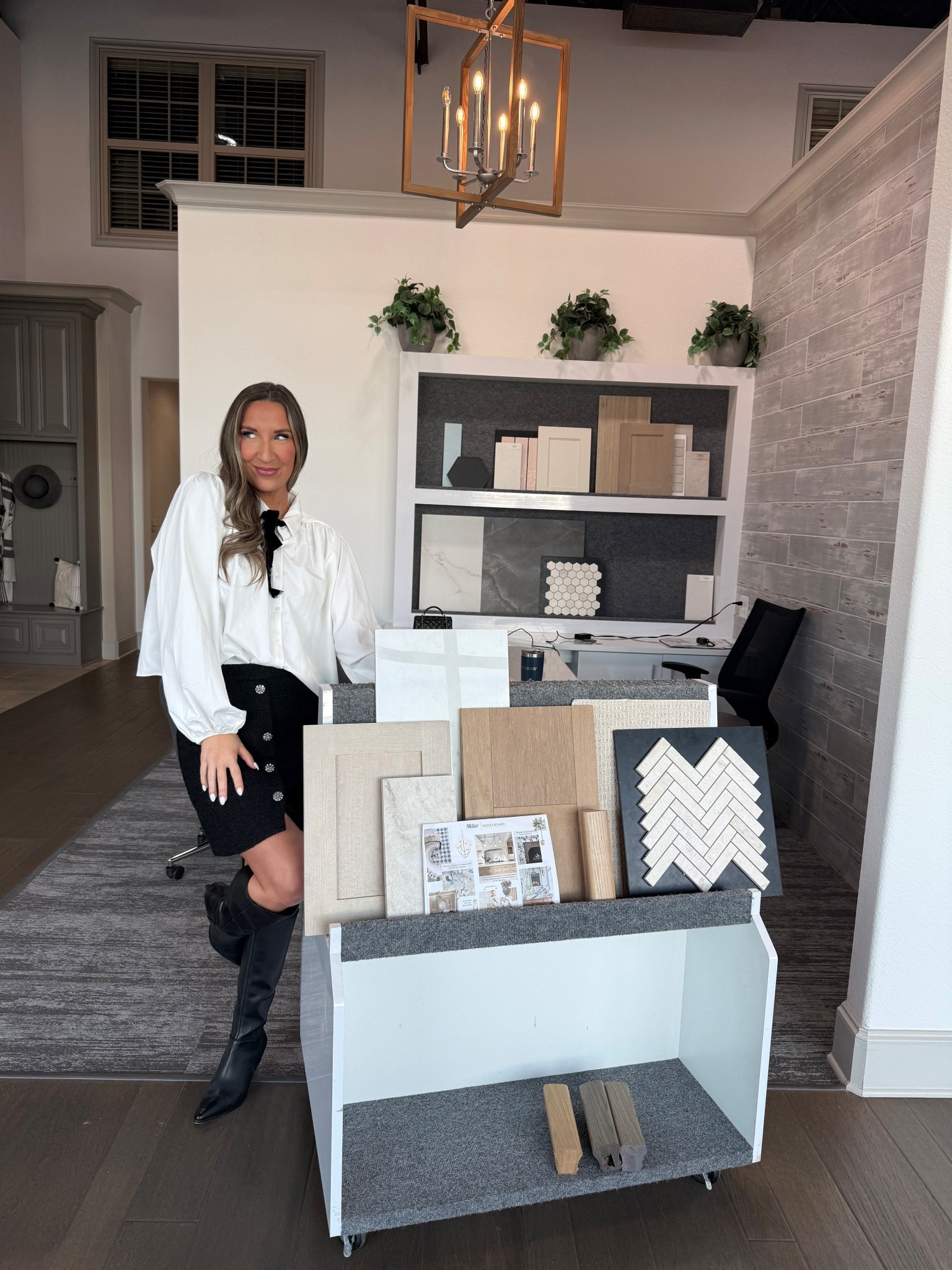 Winter outfit giving gossip girl vibes!

#LTKootd #LTKgrwm #LTKdayinmylife