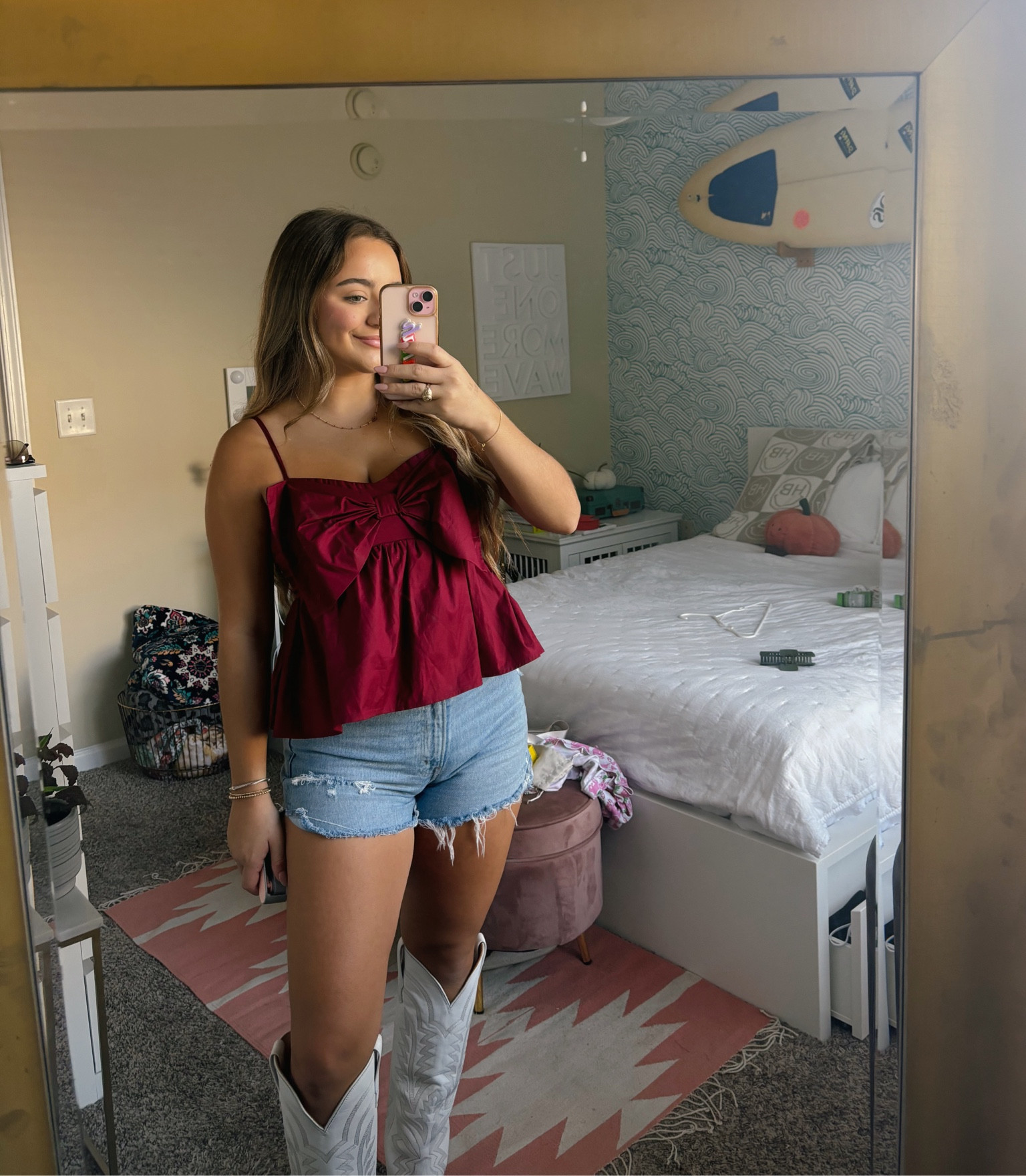 college game day fit 🤍✨

#LTKStyleTip #LTKShoeCrush #LTKSeasonal