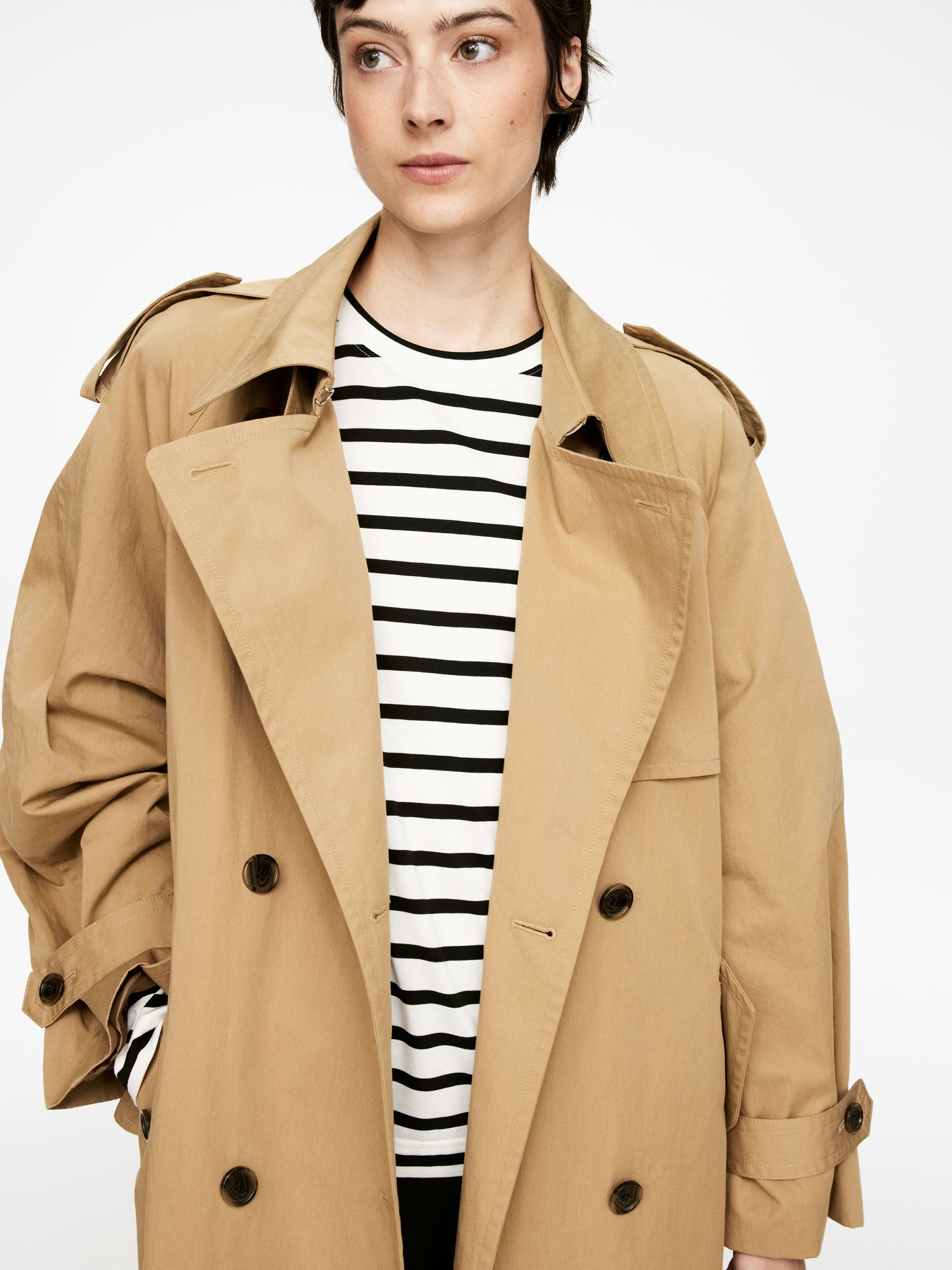 IRIS Lightweight T-Shirt – Off White/Black – ARKET GB | Arket UK