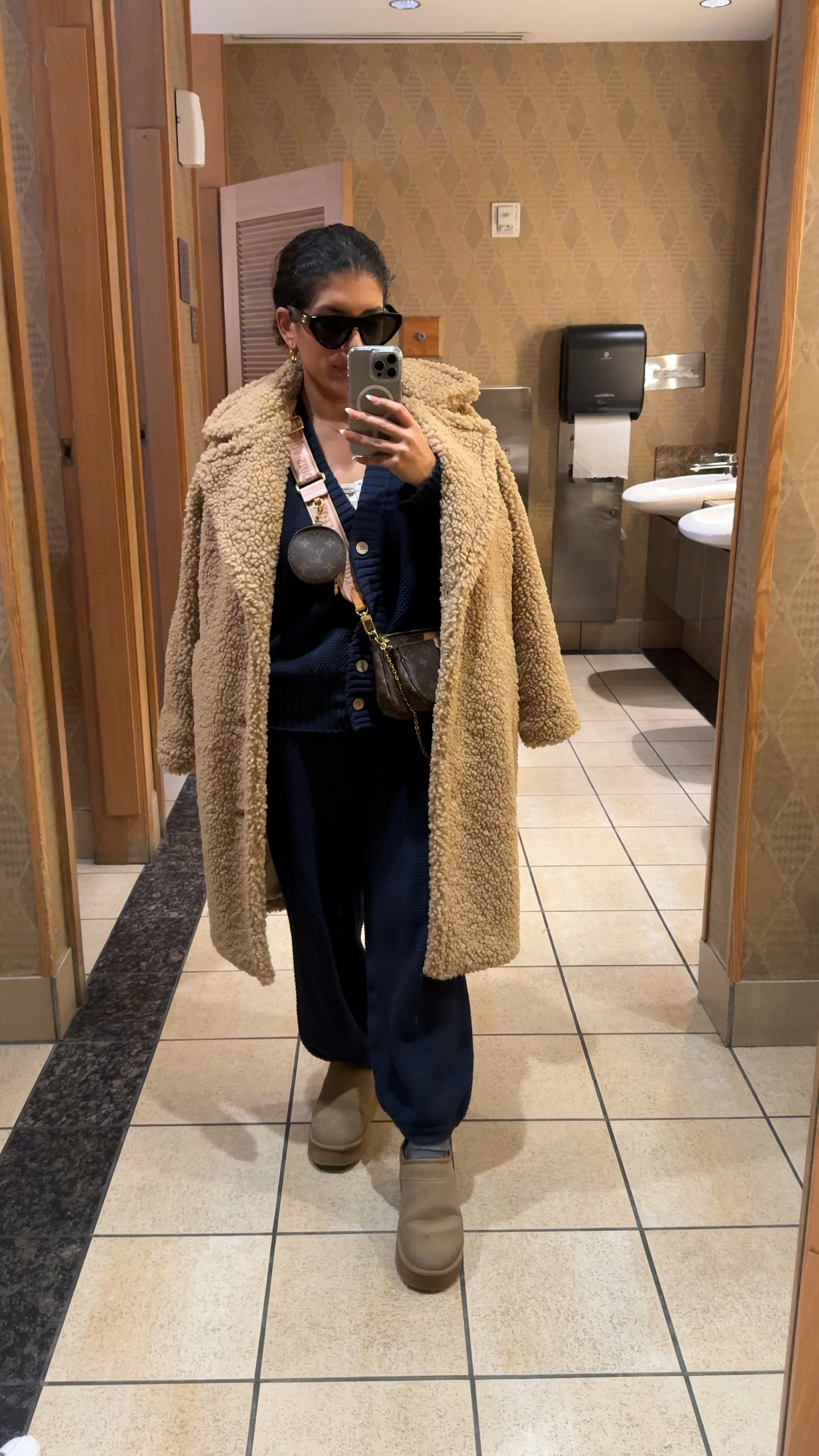 Travel fit✈️

#LTKSeasonal #LTKstyletip #LTKtravel