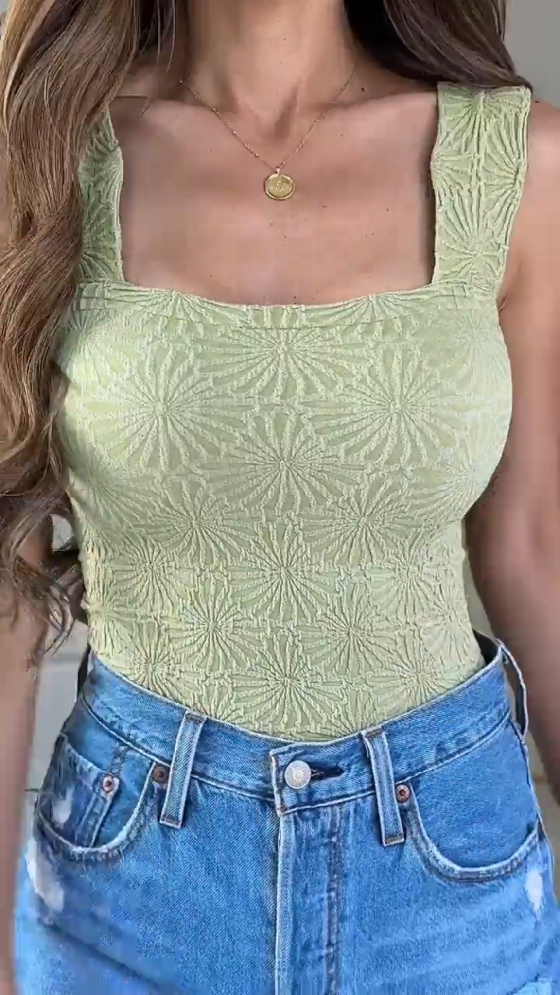 Scroll to shop!! Follow for more!!! Xo! ✨

#LTKmomlife #LTKgrwm #LTKdayinmylife