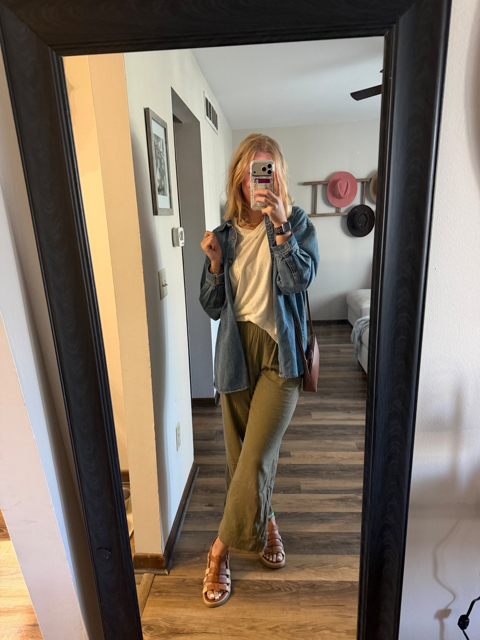 Thursday’s outfit of the day — 04.23.26 💚

Linen is the shizzz this spring/summer and I AM HERE FOR IT!! 🙌🏼 These Old Navy pants are perfect for any occasion cause they can be dressed up or down with heels, sneakers, sandals.. you name it! 👡👟🩴

AND they are on sale today for only $32!! Check out the other fun colors—there is 10+!!!! 🤩

Everything is TTS!!
Small in green Old Navy linen pants, hit me around the ankle
Small in Old Navy denim shirt
Small in cream pocket short sleeve shirt (from Lily’s but linking lots of similar options)
8 in brown @Target Target sandals

#outfitoftheday #linenoutfits #linenpants #greenlinenpants #OldNavystyle #OldNavyfashion #OldNavypants #OldNavyjackets #Targetshoes #brownsandals office outfits, spring outfits, summer outfits, trending outfits, business casual outfits

#LTKSaleAlert #LTKSeasonal #LTKootd
