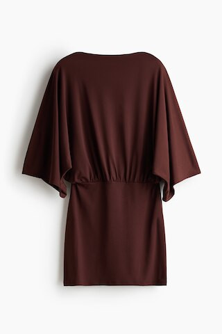 Kleid mit Cape-\u00c4rmeln und tiefem R\u00fcckenausschnitt | H&M (DE, AT, CH, NL, FI)
