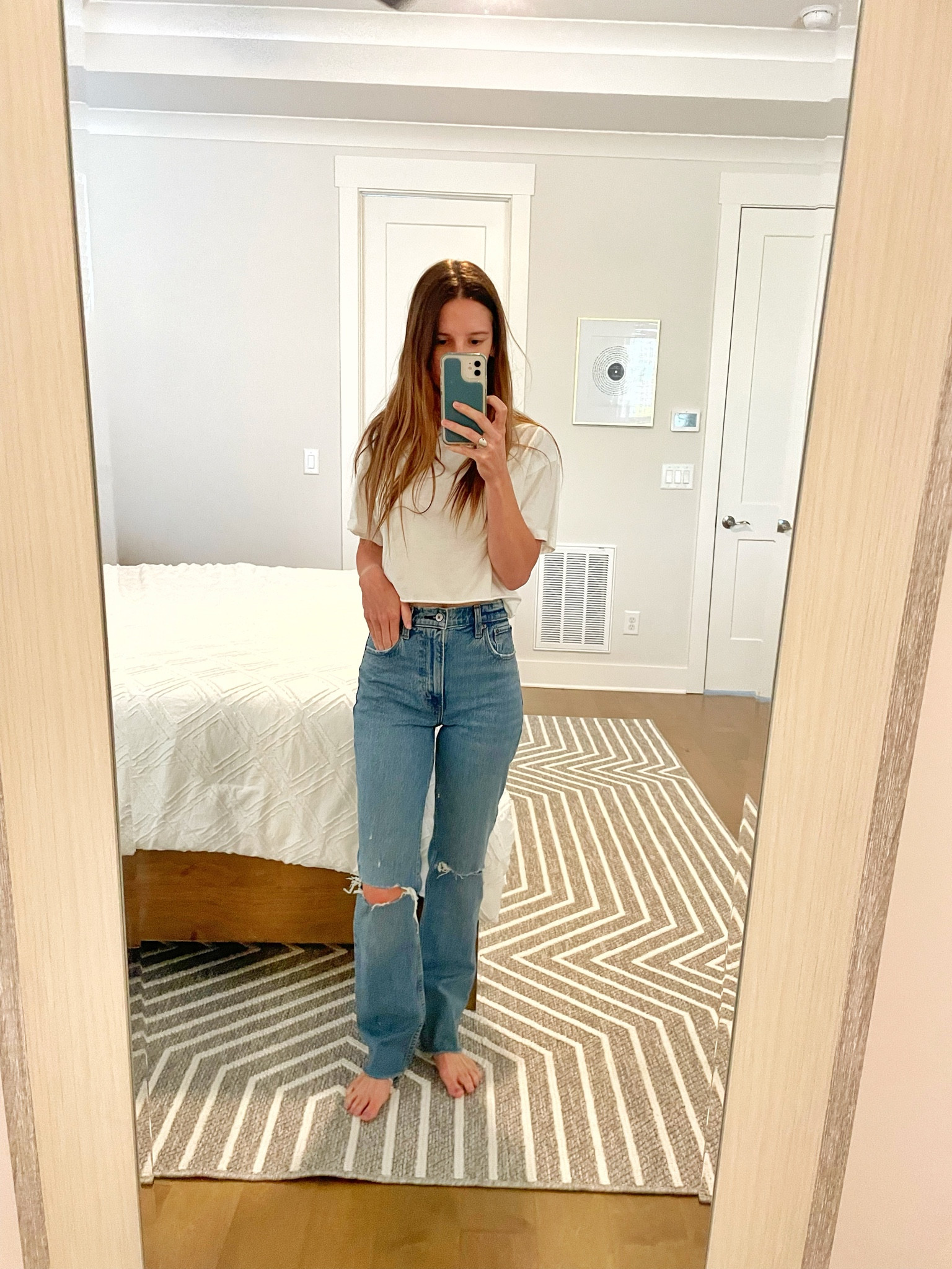 These were my favorite jeans of the order! The perfect fit. Sized down to 23/00R #abercrombiejeans

#LTKFindsUnder100