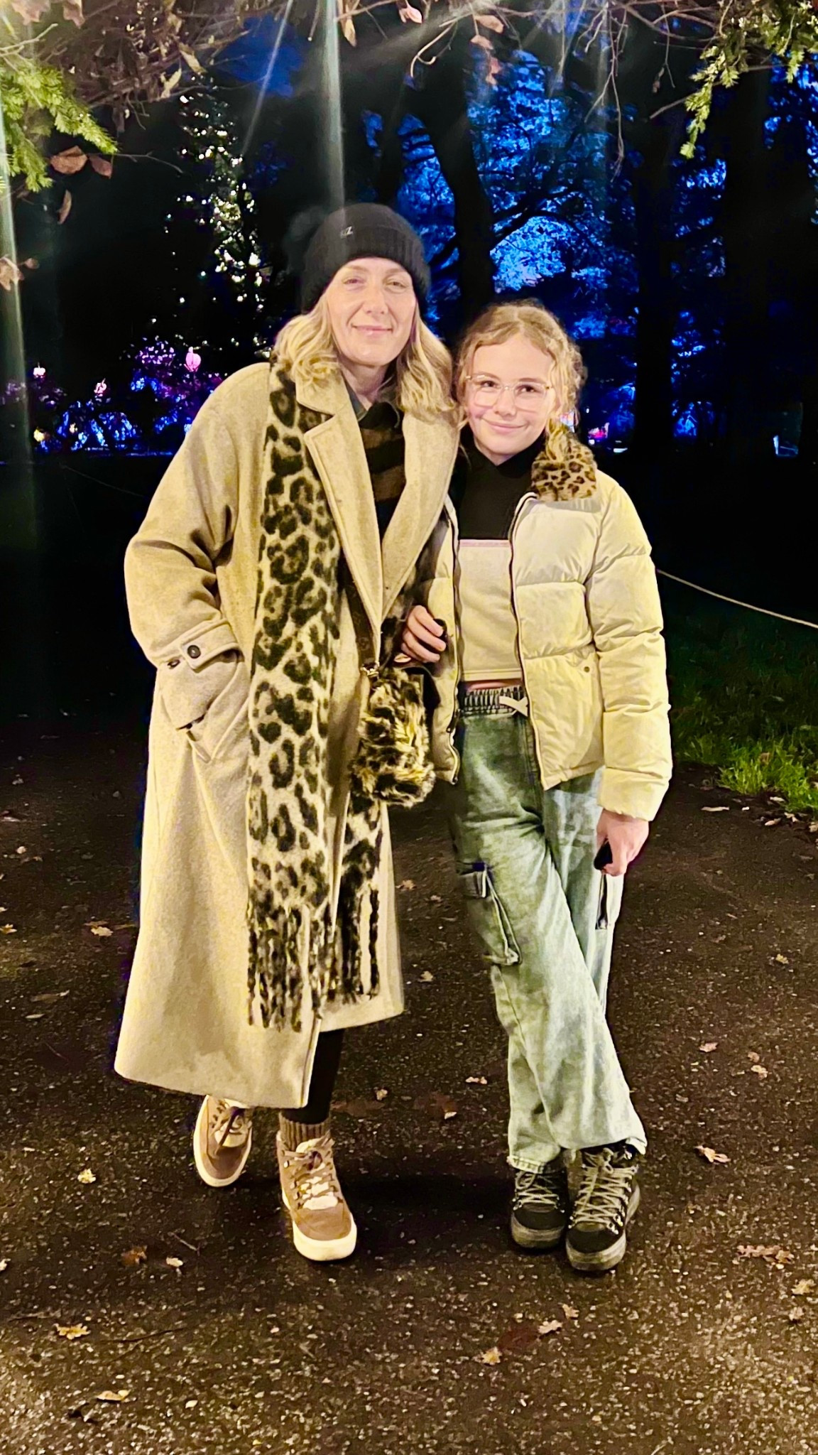 Keeping cozy on a winter’ eve ❤️

#LTKwinter #LTKfestive #LTKuk