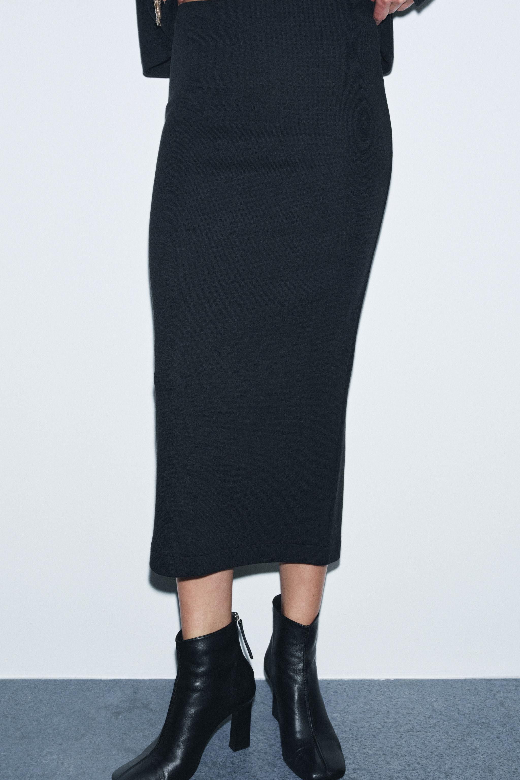DescriptionColorContentsMeasurementsModel height: 180 cmMidi skirt made of soft fabric. Mid-rise ... | Zara Canada