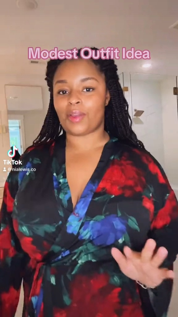 Modest outfit idea classy outfit idea plus size outfit 