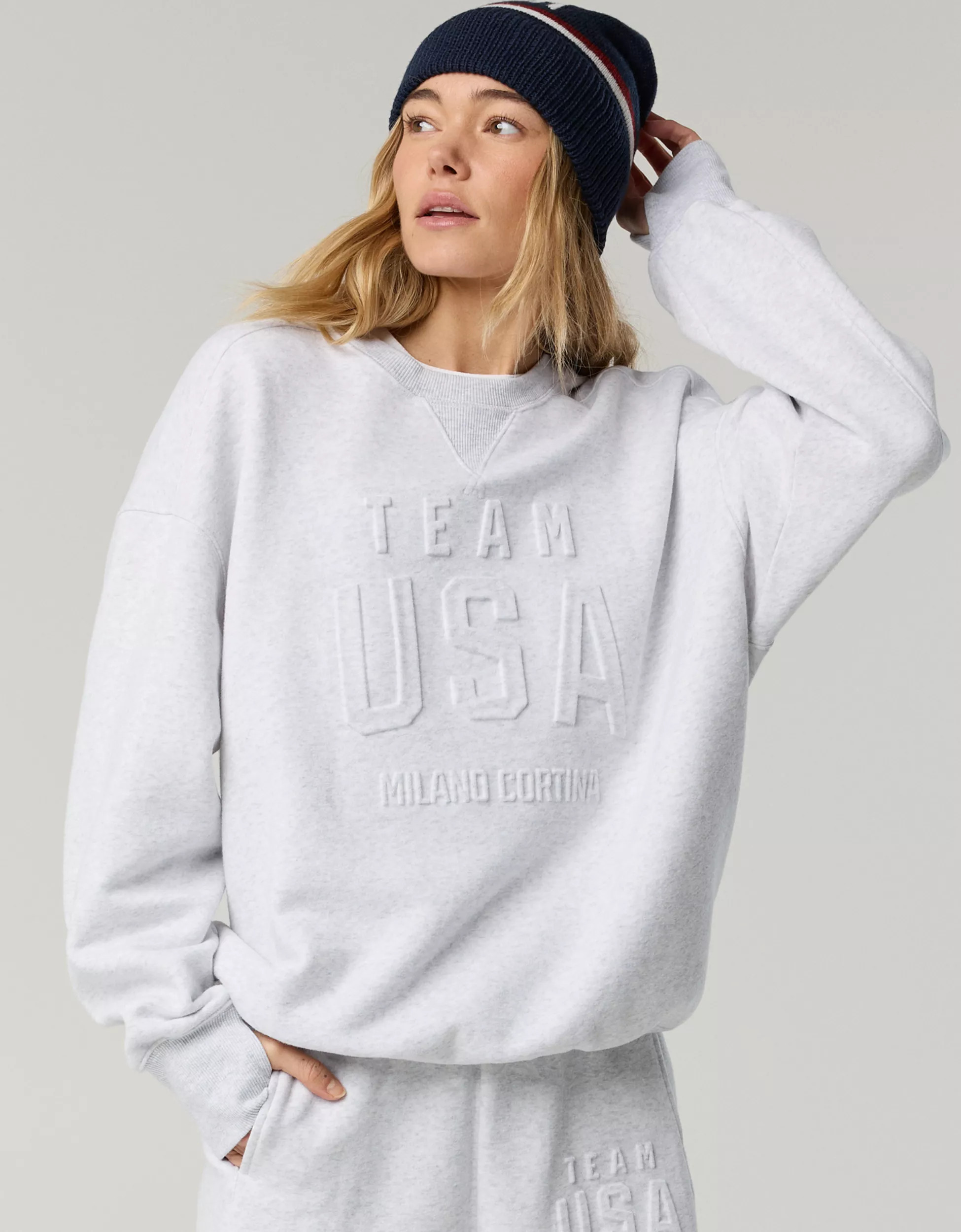 OFFLINE By Aerie Team USA Collection Cloud Fleece Crewneck Sweatshirt | Aerie