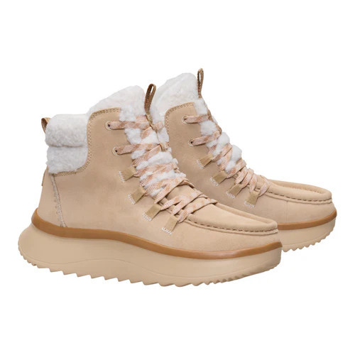 Wendy Peak Apres Suede Cozy Stitch - Tan | HEYDUDE