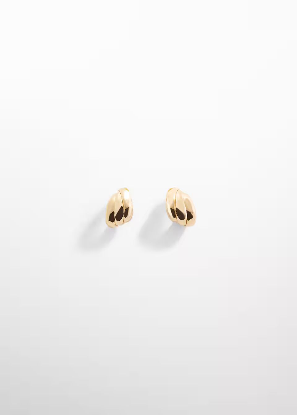 Boucles d'oreilles trois anneaux -  Femme | Mango France | MANGO (FR)