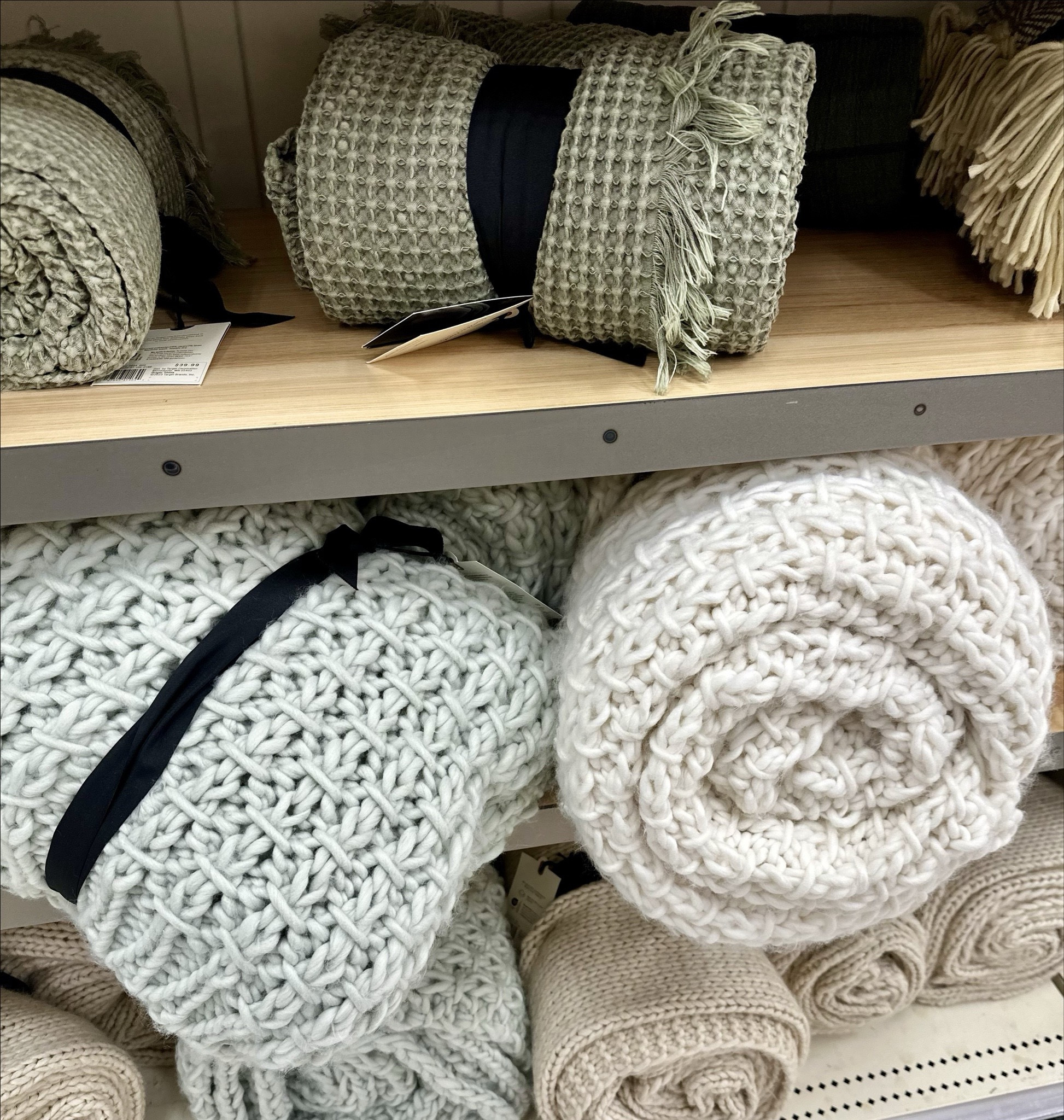 These super soft blankets are 25% off TODAY ONLY during Circle Week!

These would make great hostess gifts!

#LTKxTarget #LTKFindsUnder50 #LTKHome