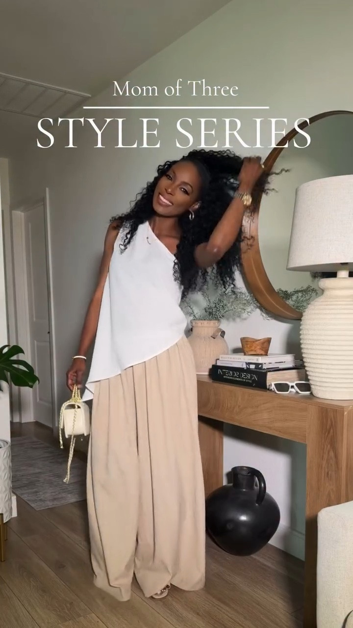 If it’s cute and cost less than anything, I’m getting every color… please tell me I’m not the only one 😅

Mom of three but still obsessed with easy, flattering pieces that work for real life 🤍 
Which color would you grab first?



#momstyle
#momof3
#everydaystyle
#neutralstyle
#realmomstyle
ltkcreator